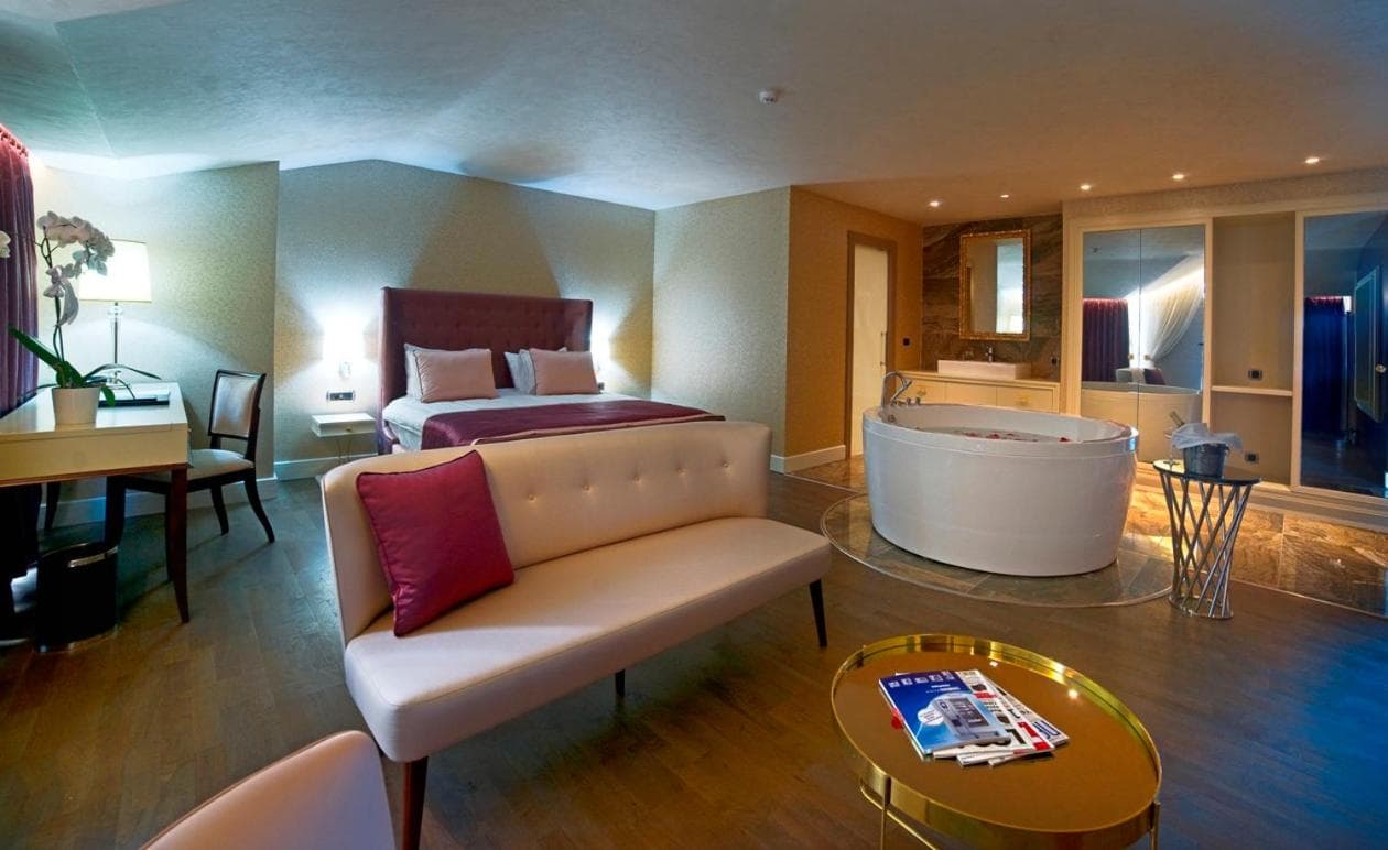 Taba Luxury Suites and Hotel - Image 2