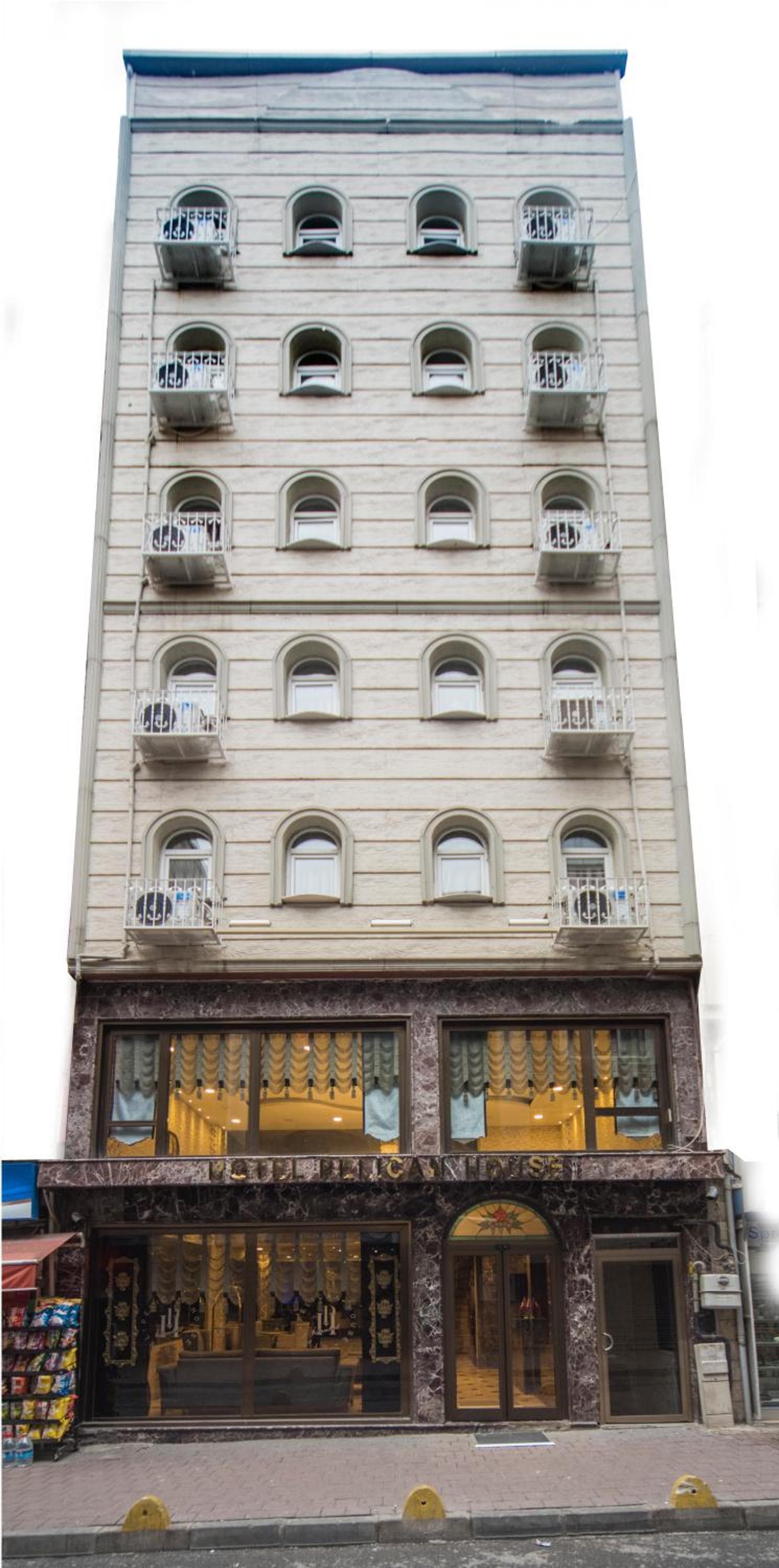 Pelican House Hotel - Image 1