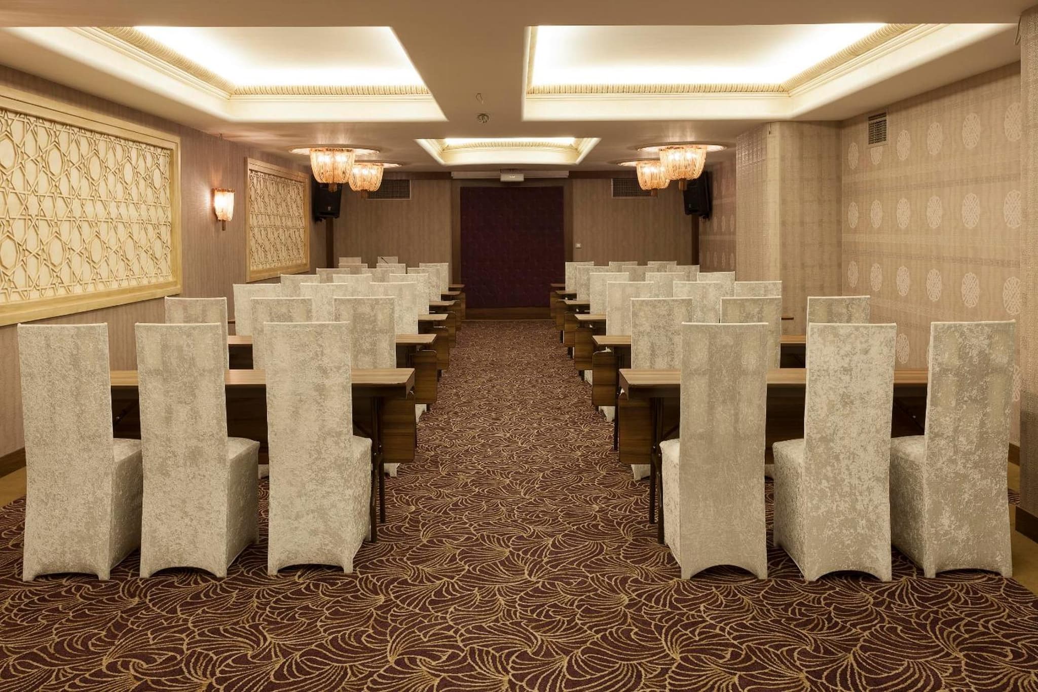 Grand Anka Hotel - Image 2