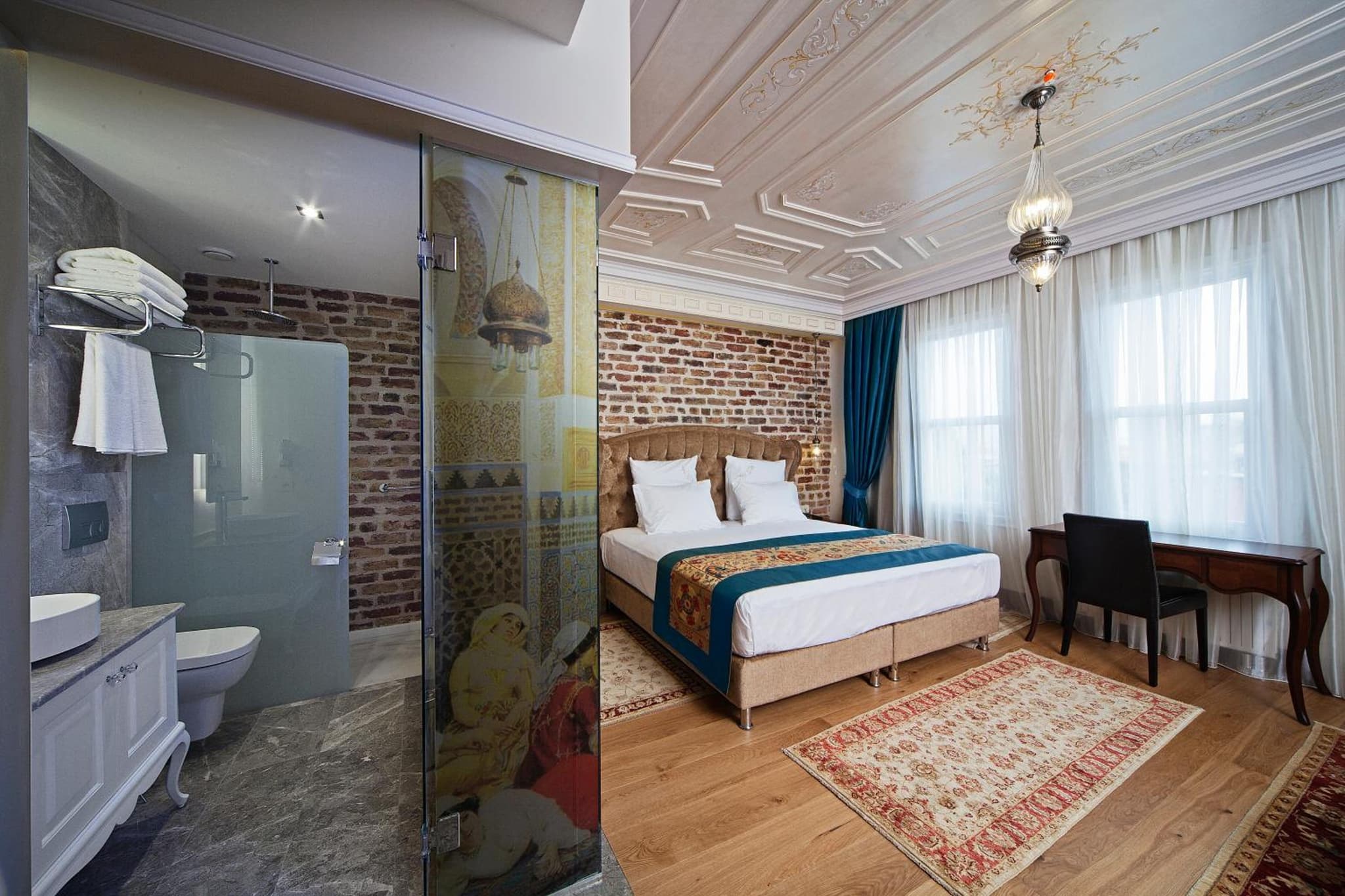 Azade Premier Otel - Image 1