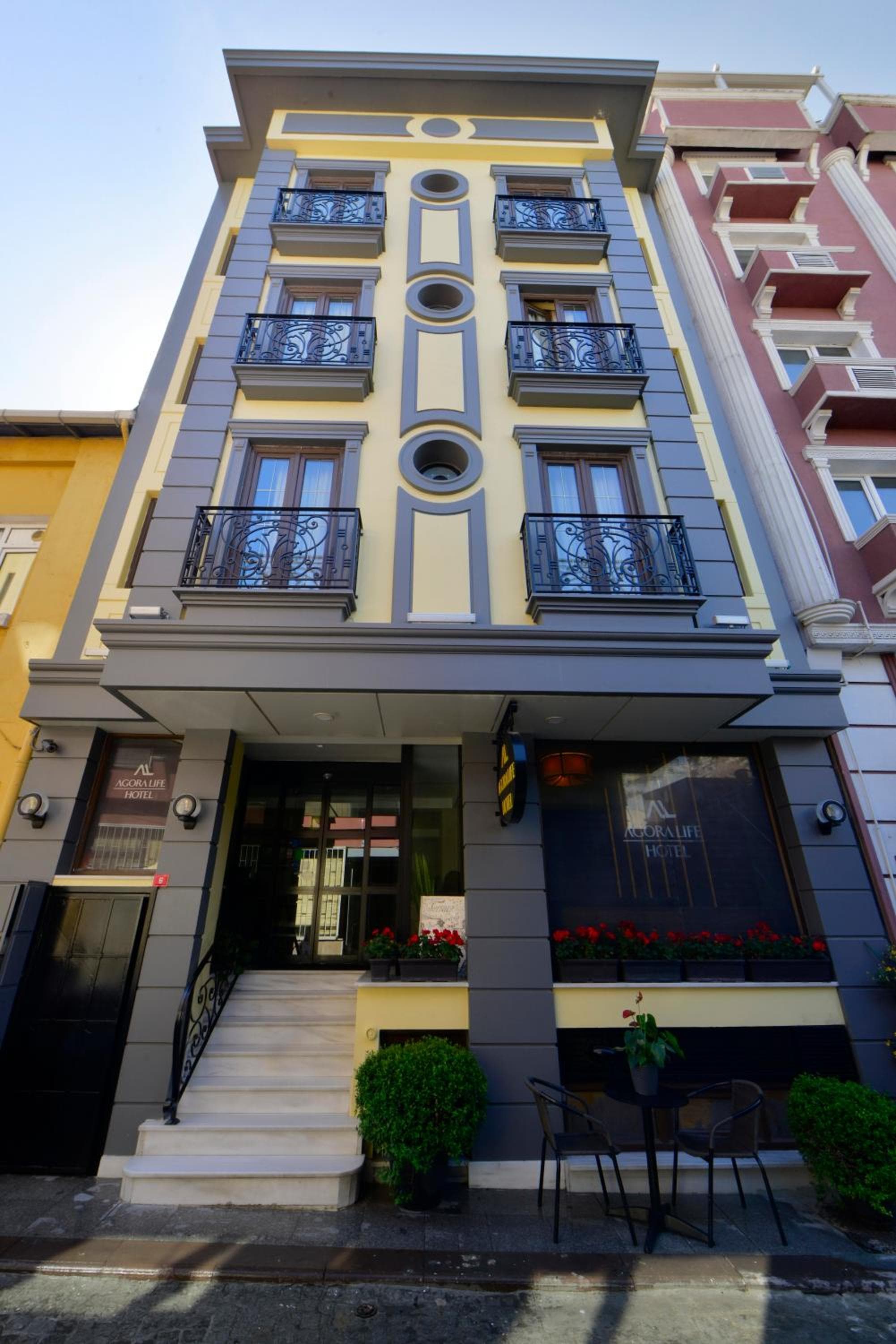 Agora Life Otel - Özel Sınıf - Image 1