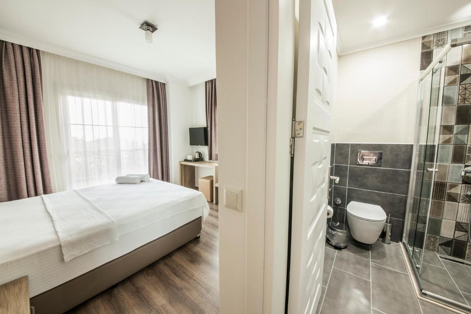 dekatria rooms&aparts - Image 2