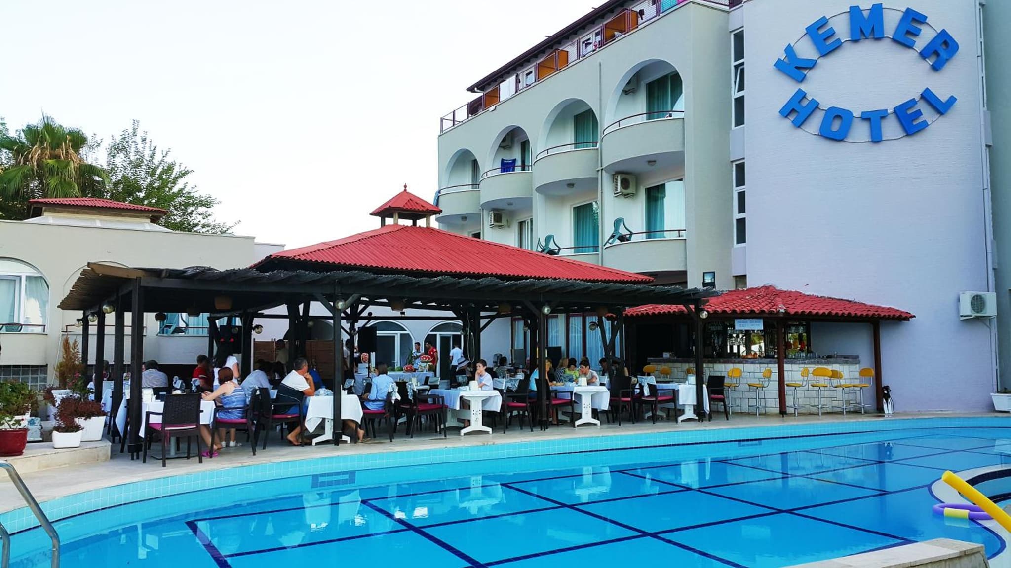 Kemer Hotel - Image 4