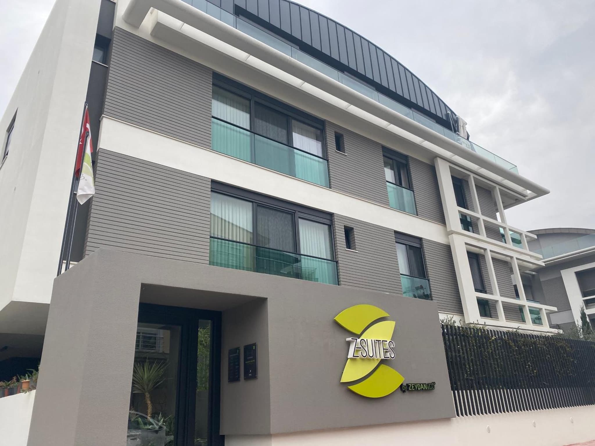 Z-Suites - Image 1