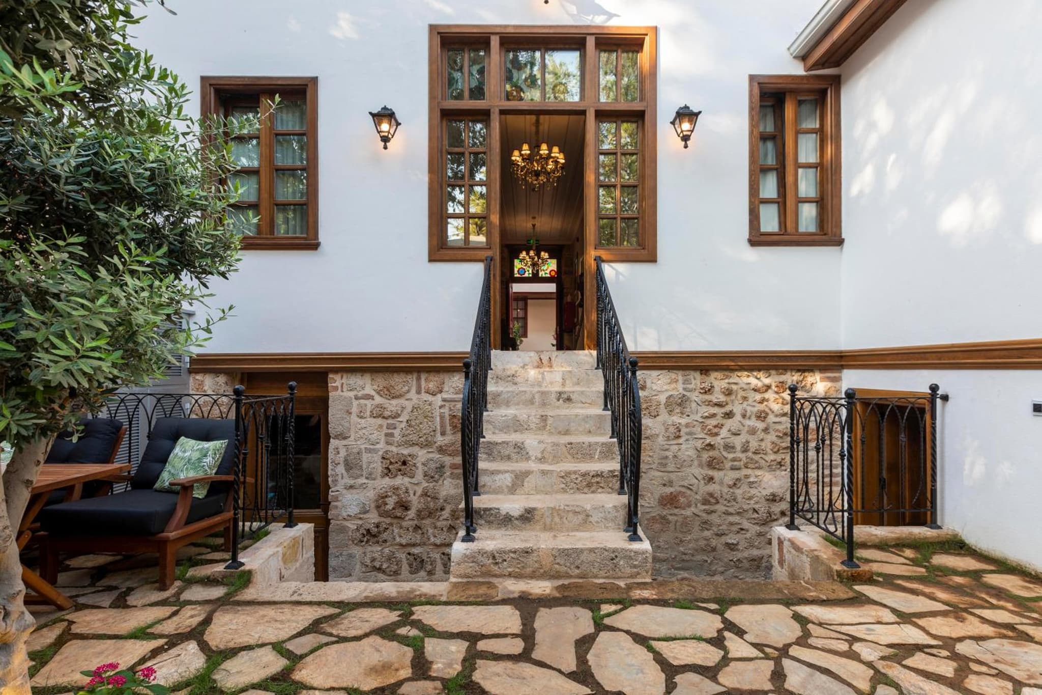 Hotel Lykia Old Town Antalya - Image 1