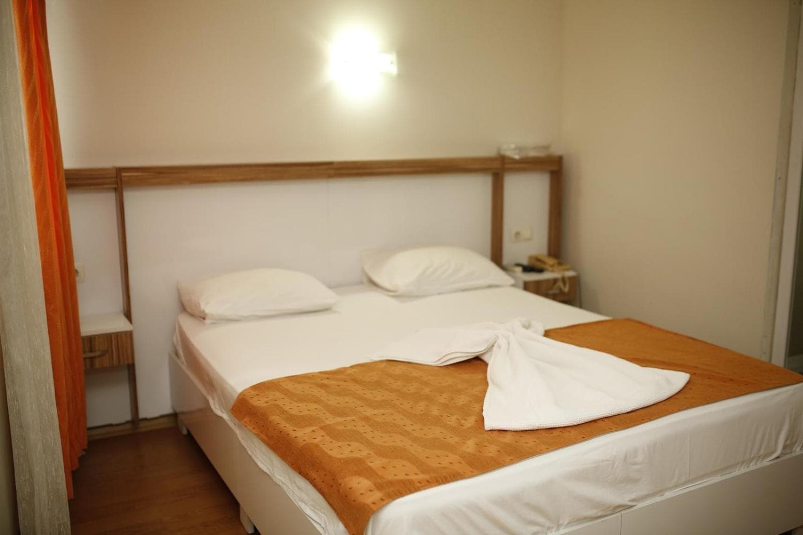 Özhan Hotel - Image 3