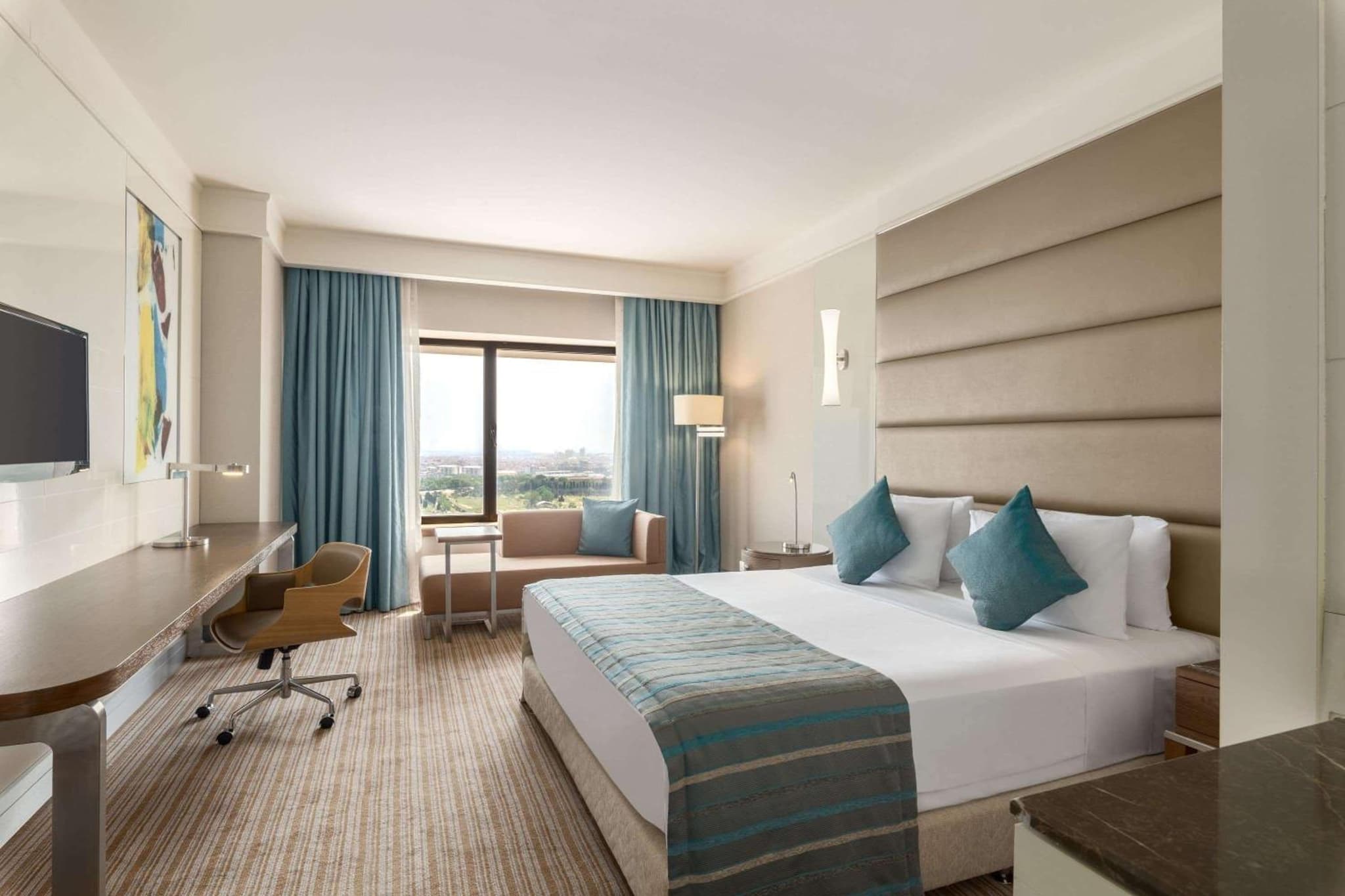 Ramada Plaza By Wyndham İstanbul Tekstilkent - Image 1