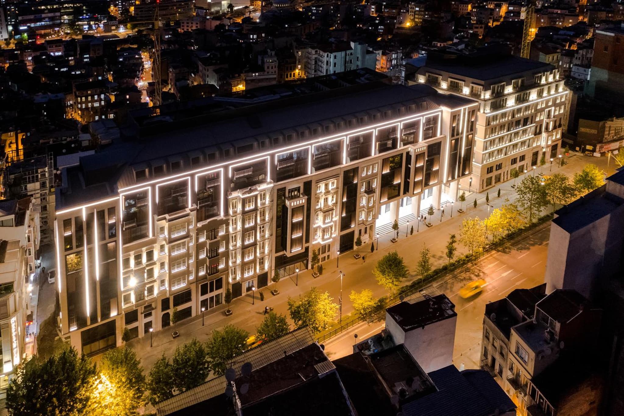 Garlon Residence - Image 1