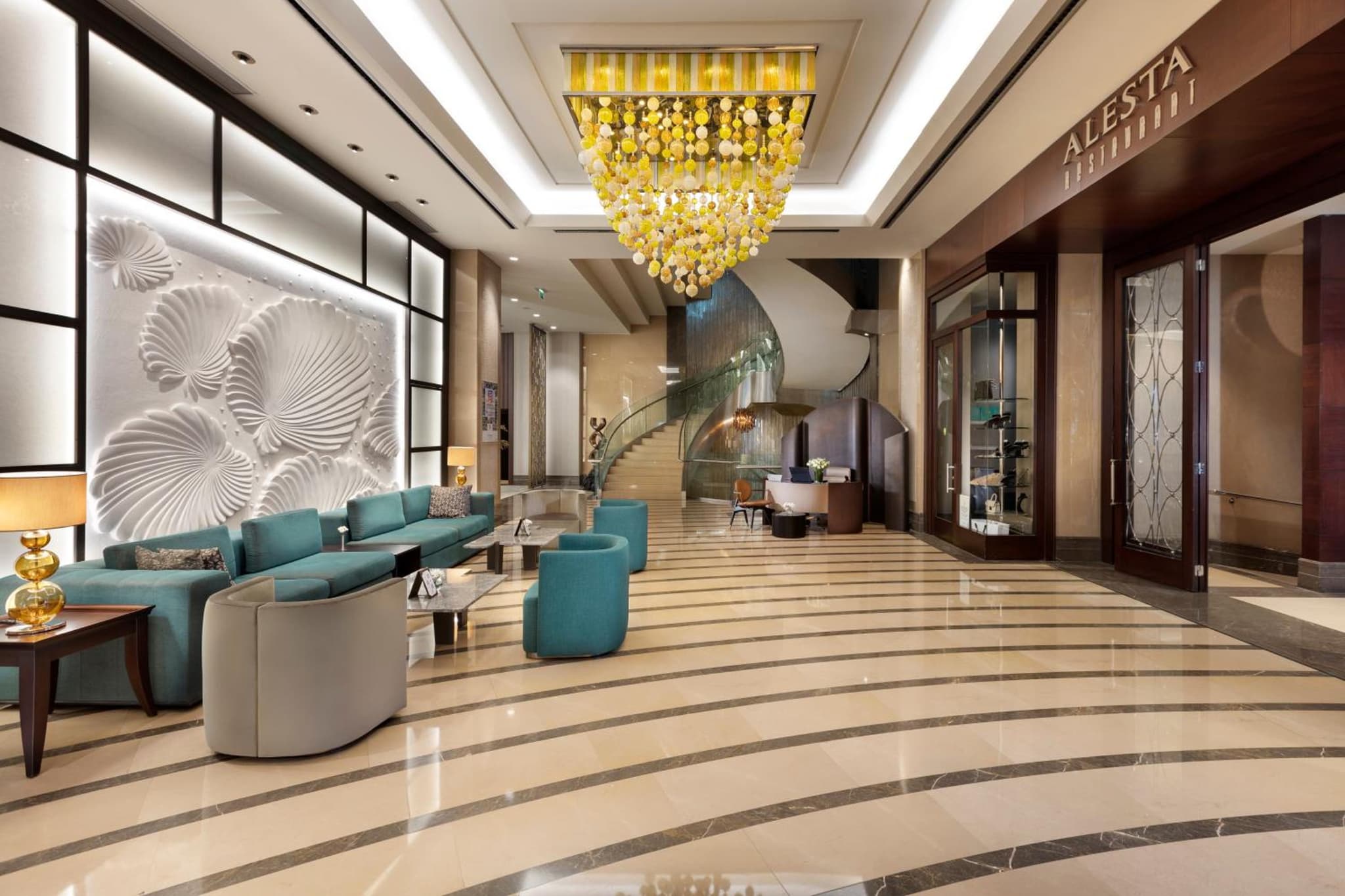 Titanic Business Kartal - Image 2