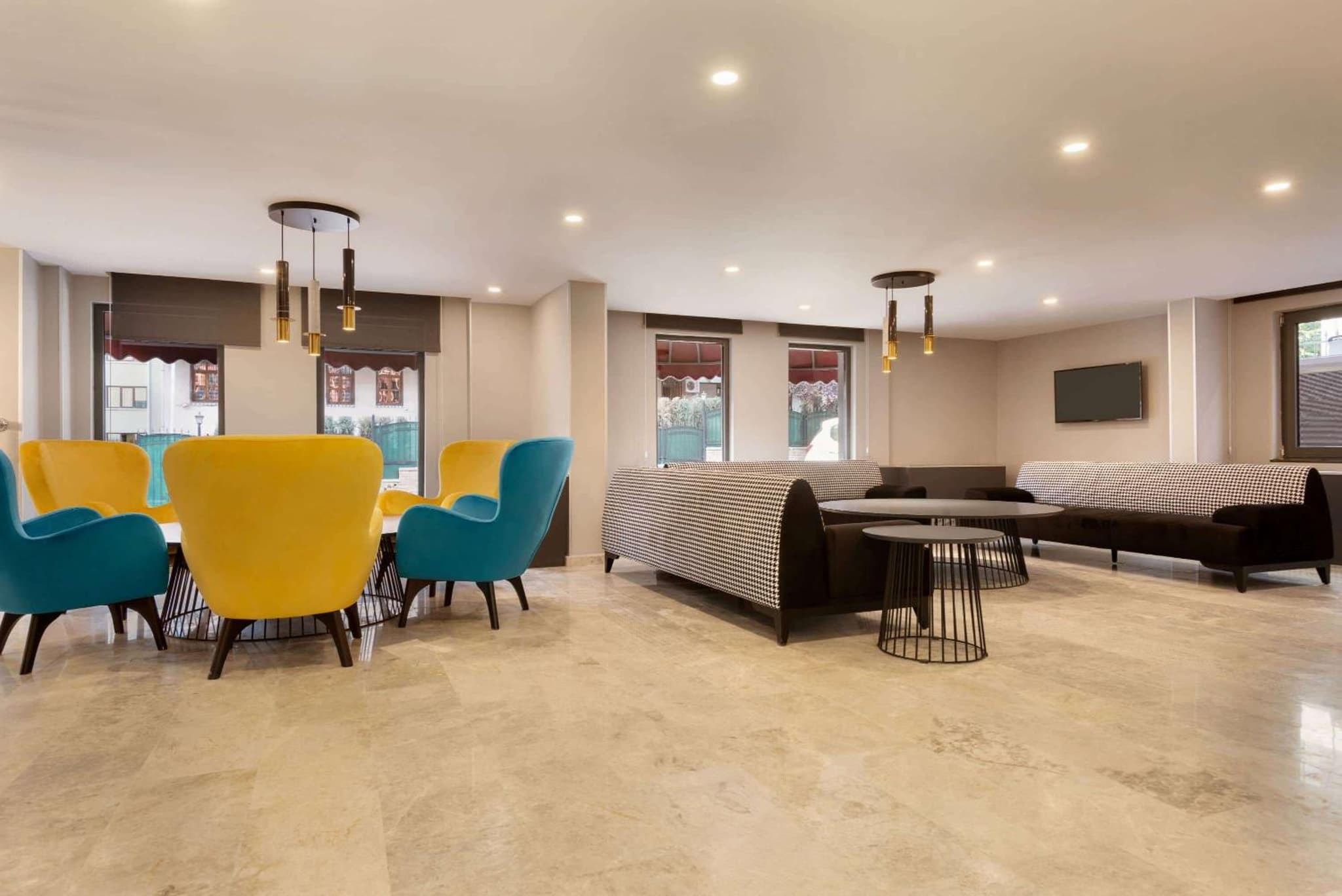Days Hotel by Wyndham Ankara Cankaya - Image 2