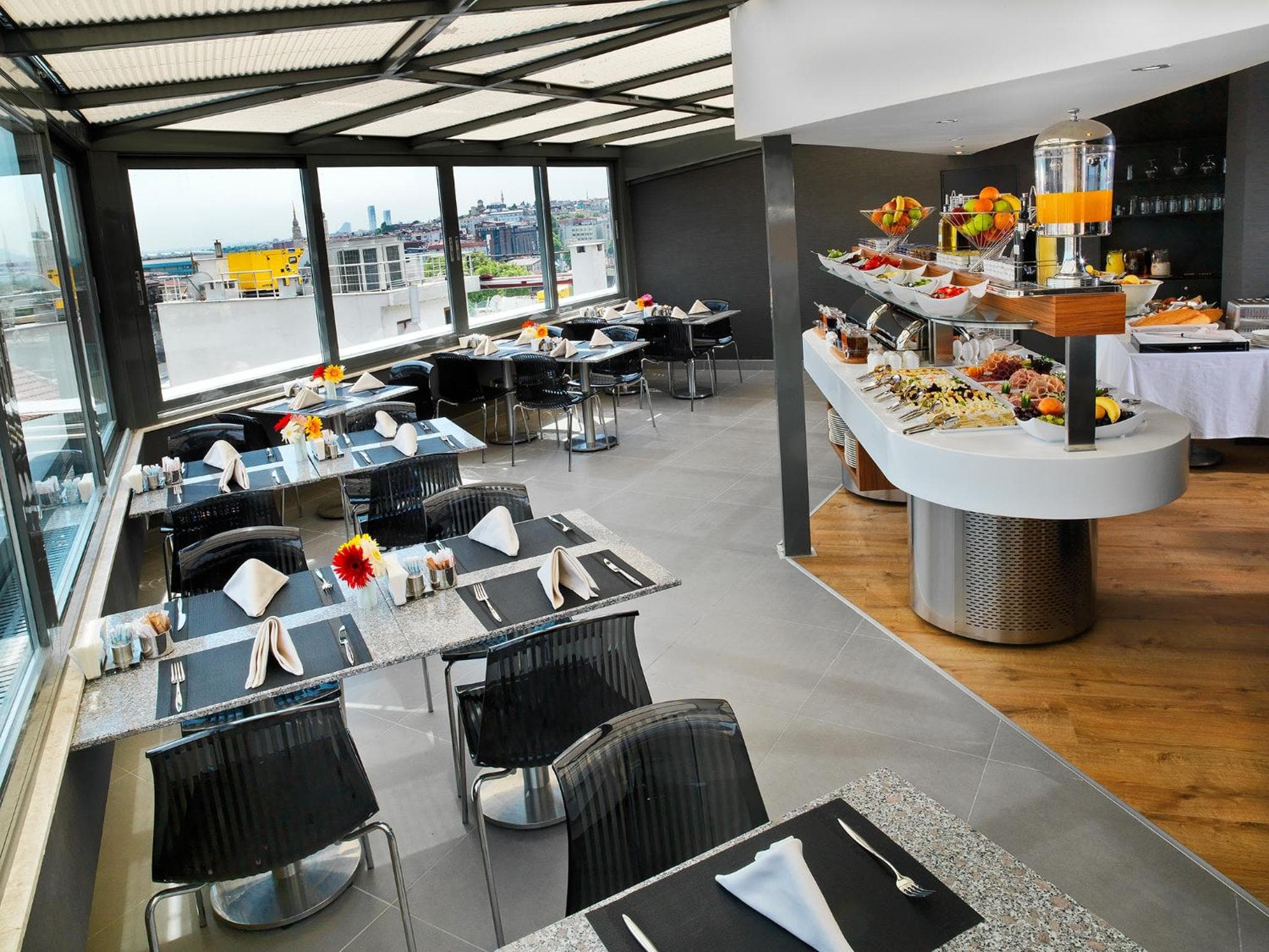 Misa Otel - Image 4