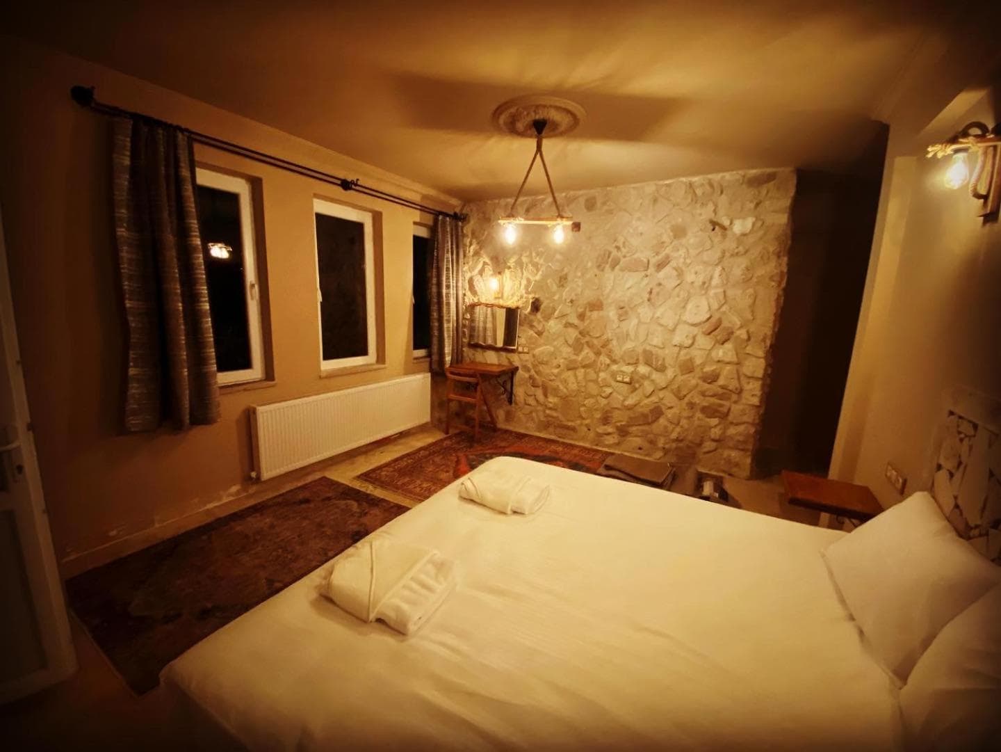 Ala Stone House - Image 2