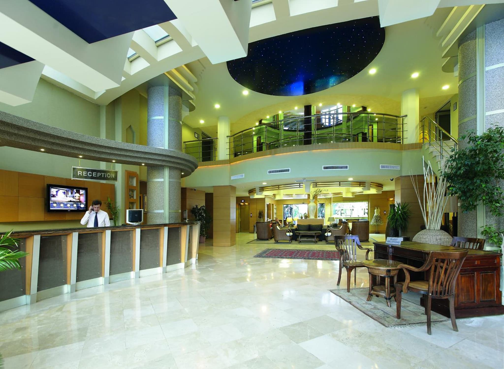 Grand Cettia Hotel - Image 3