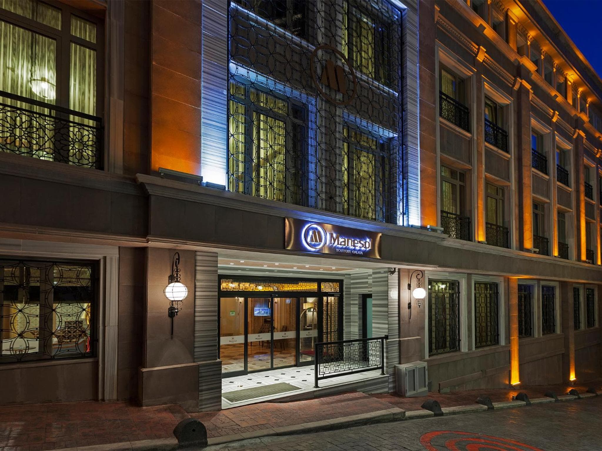 Manesol Boutique Galata - Image 1
