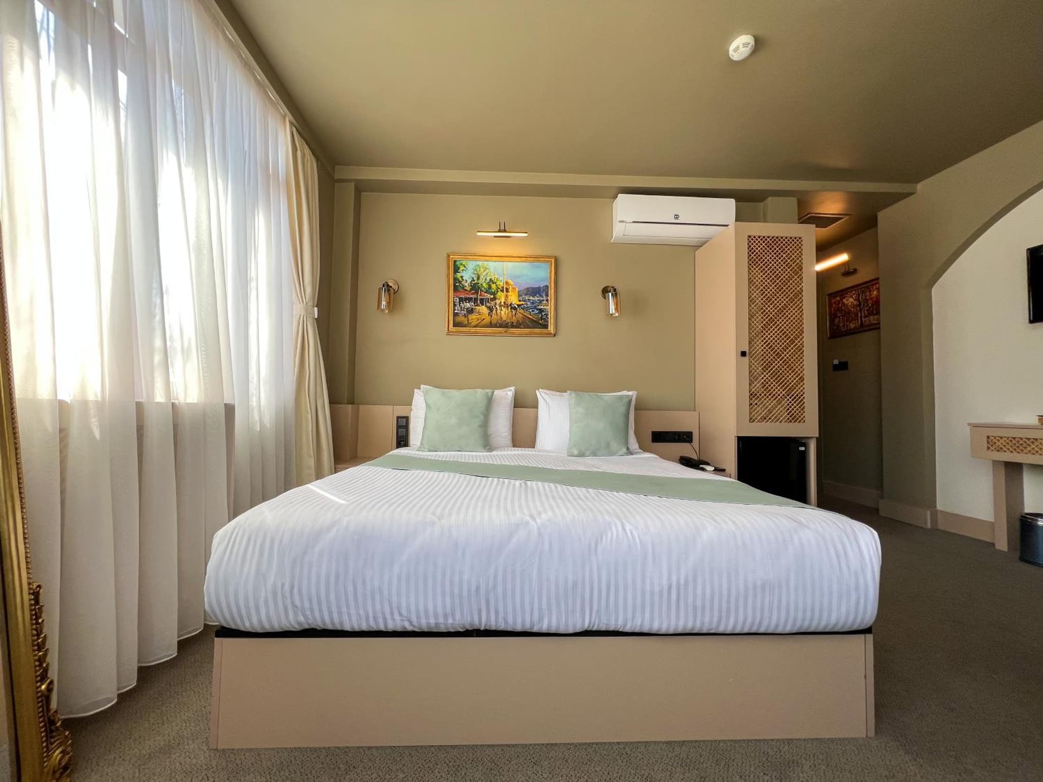 BK Boutique Hotel - Image 2