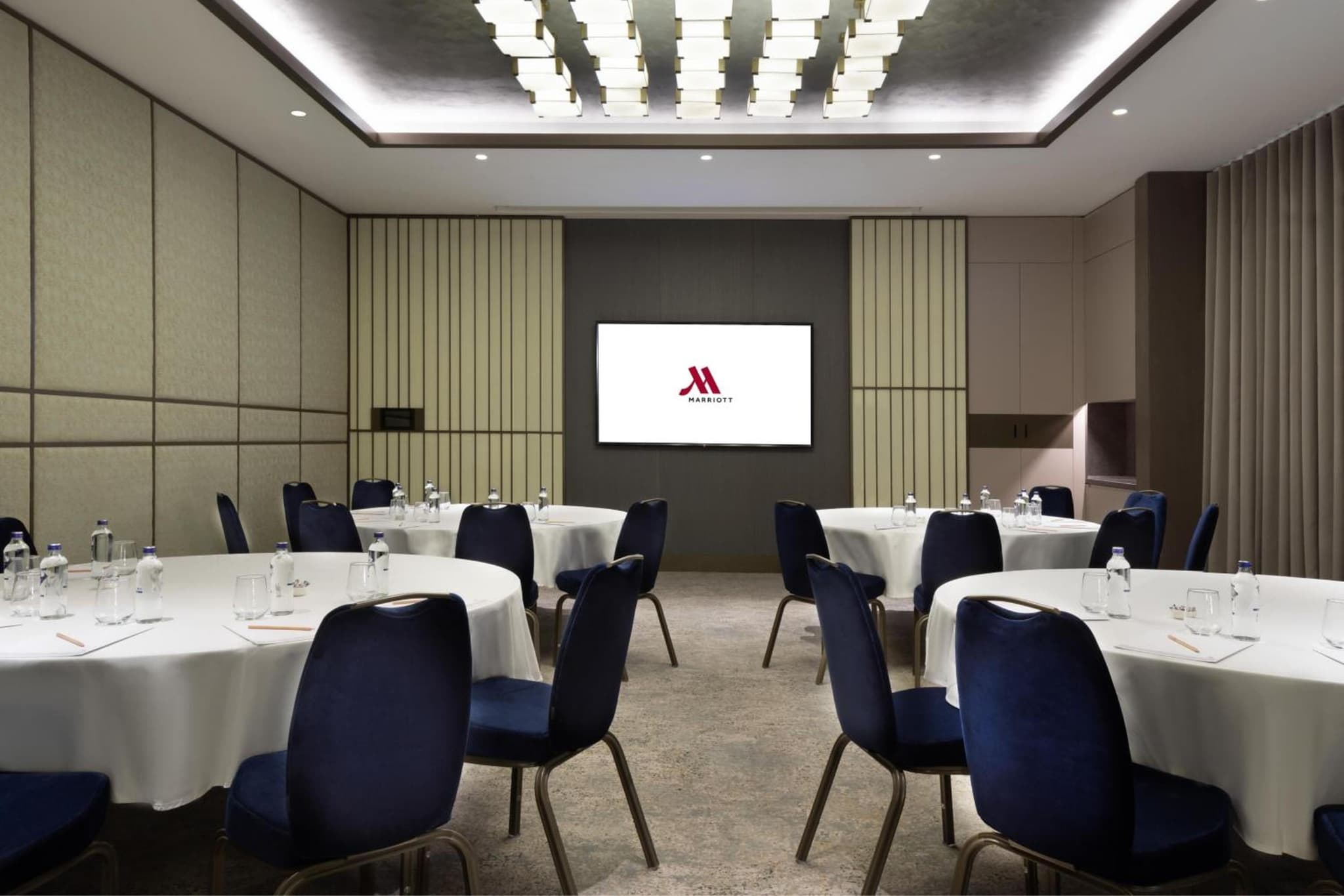 Izmir Marriott Otel - Image 1