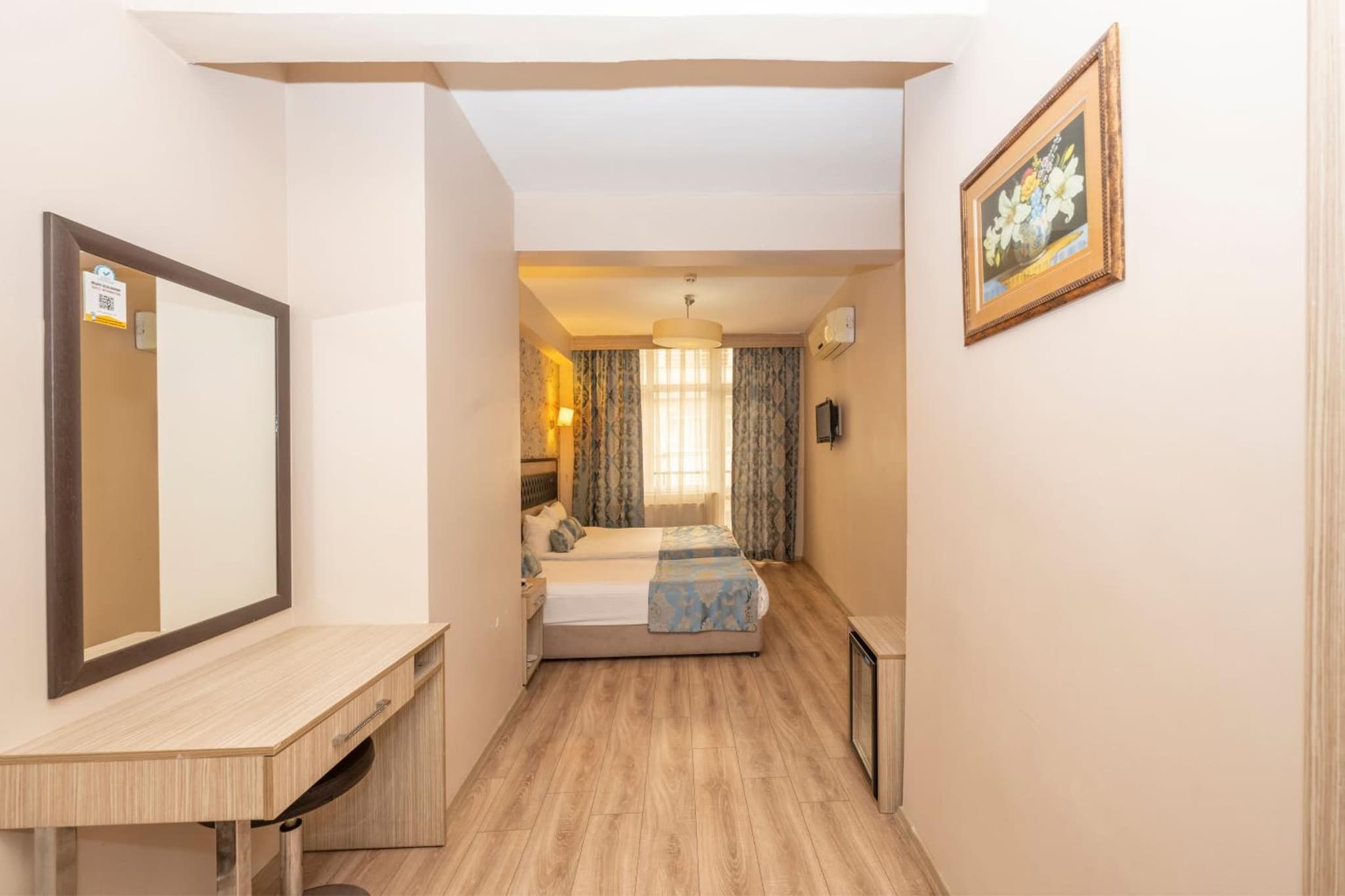 Tugra Otel - Image 4