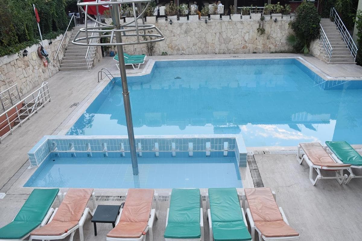 Ares City Otel - Image 4