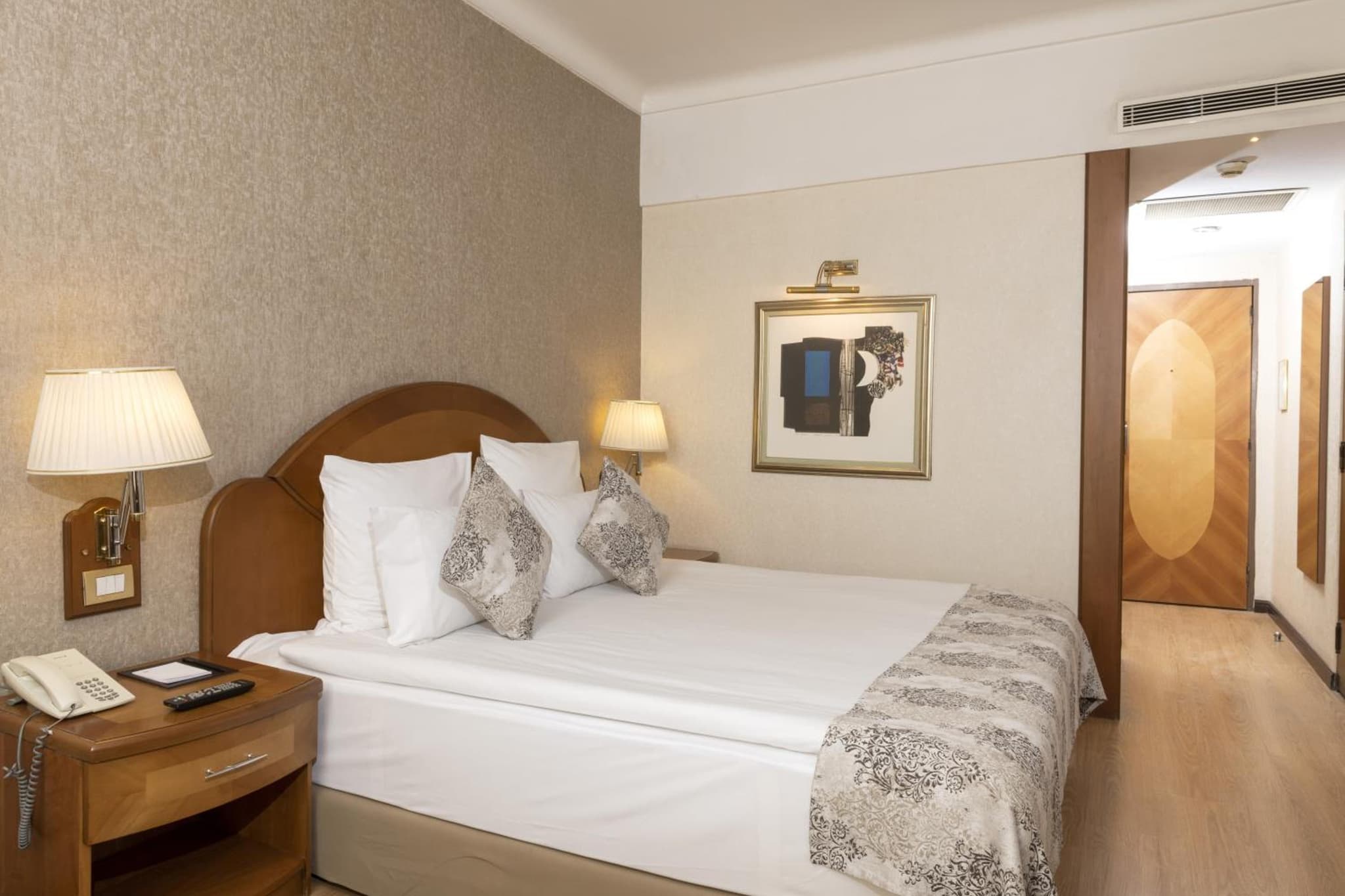 Altinel Ankara Hotel & Convention Center - Image 2