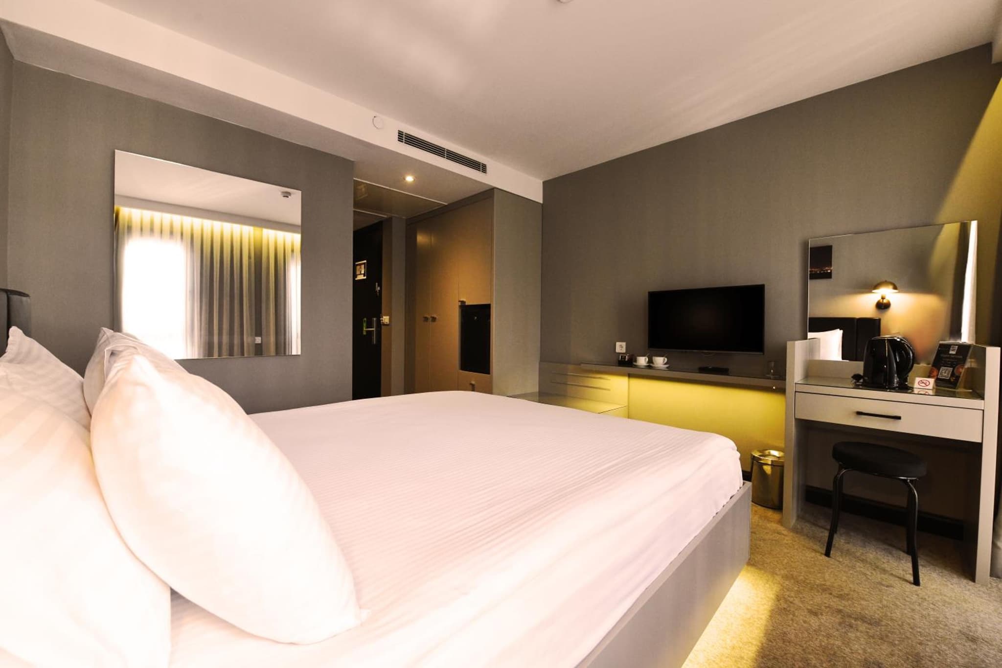 Inncity Hotel Nisantasi - Image 4