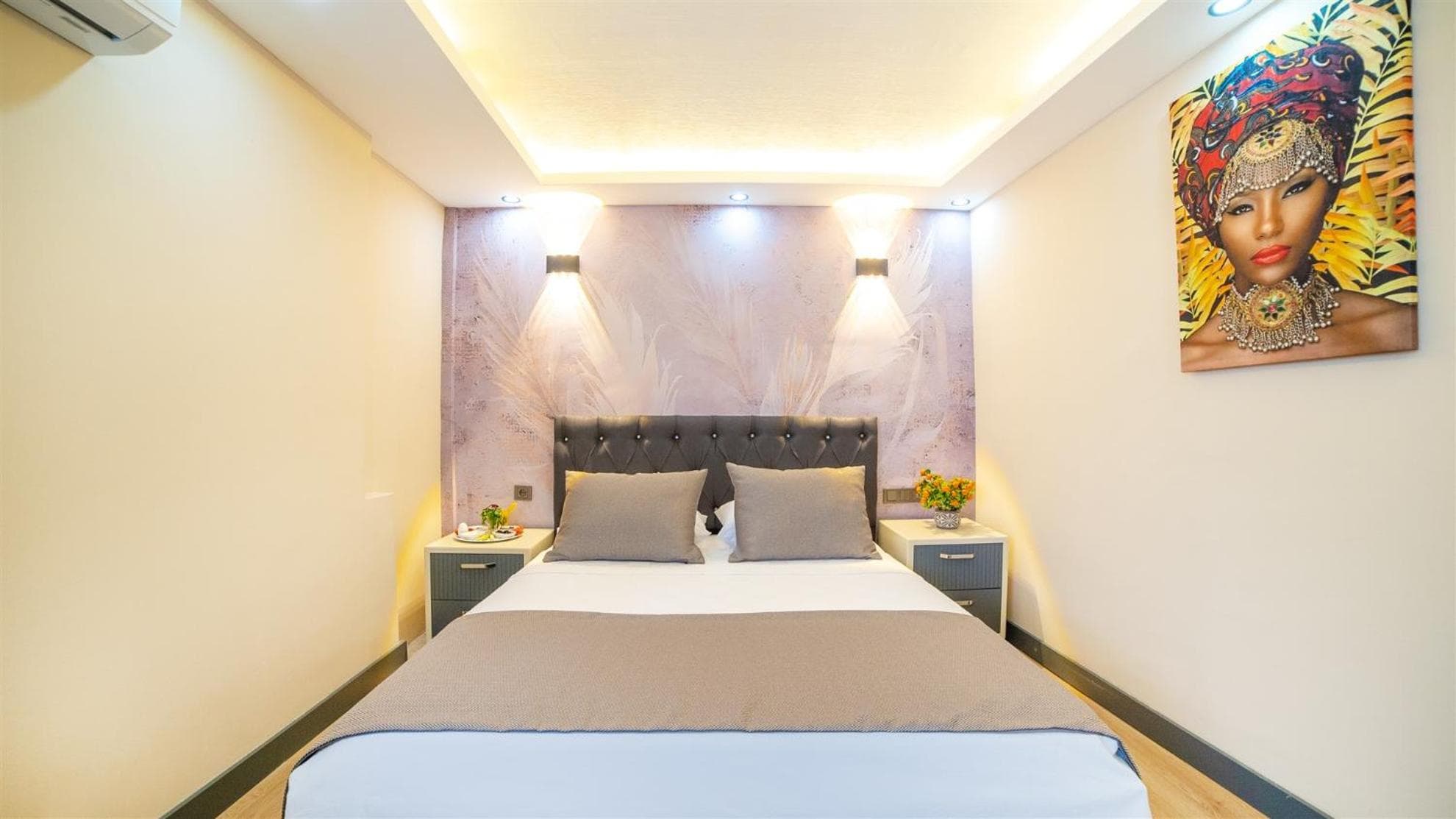 Blue Marina Hotel & Spa - Image 4