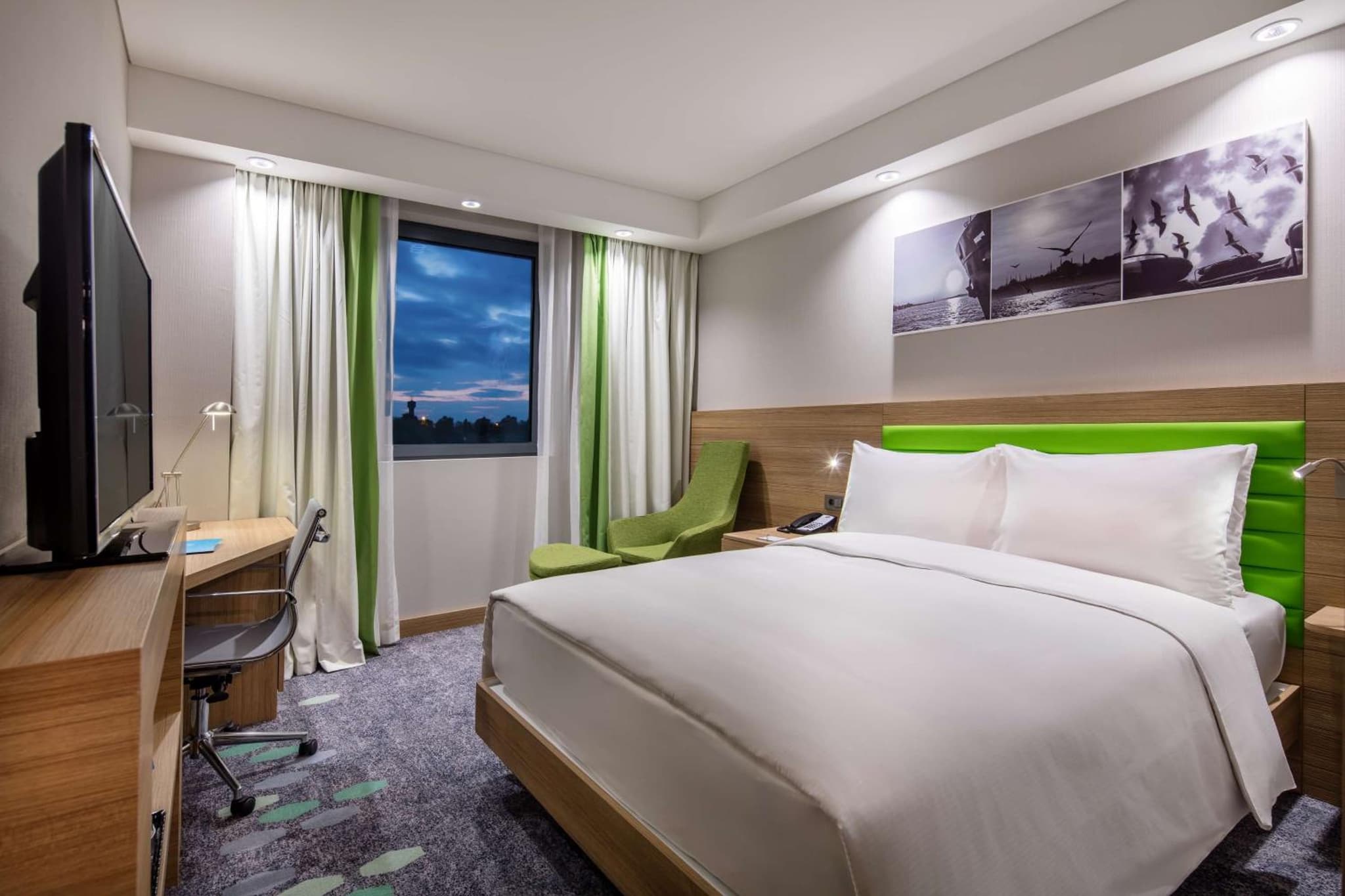 Hampton by Hilton İstanbul Zeytinburnu - Image 2