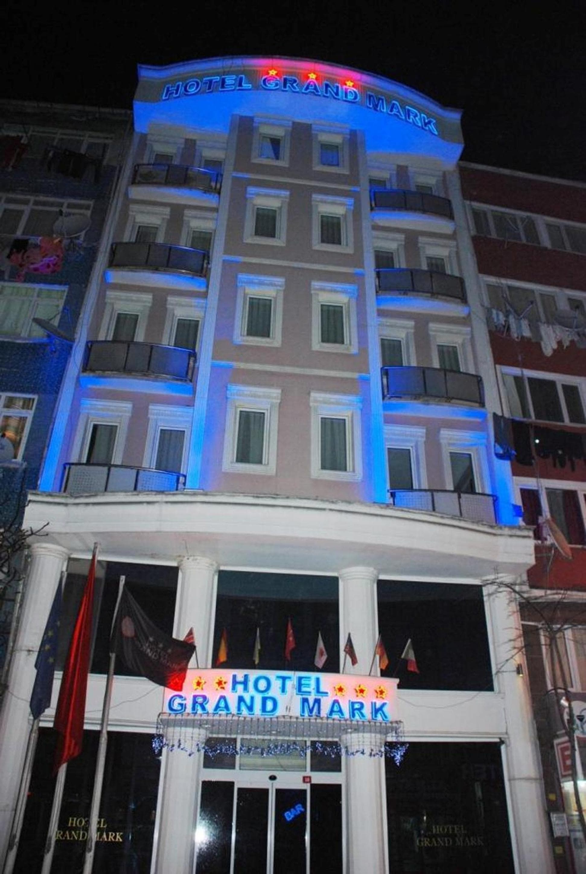 Hotel Grand Mark - Image 1