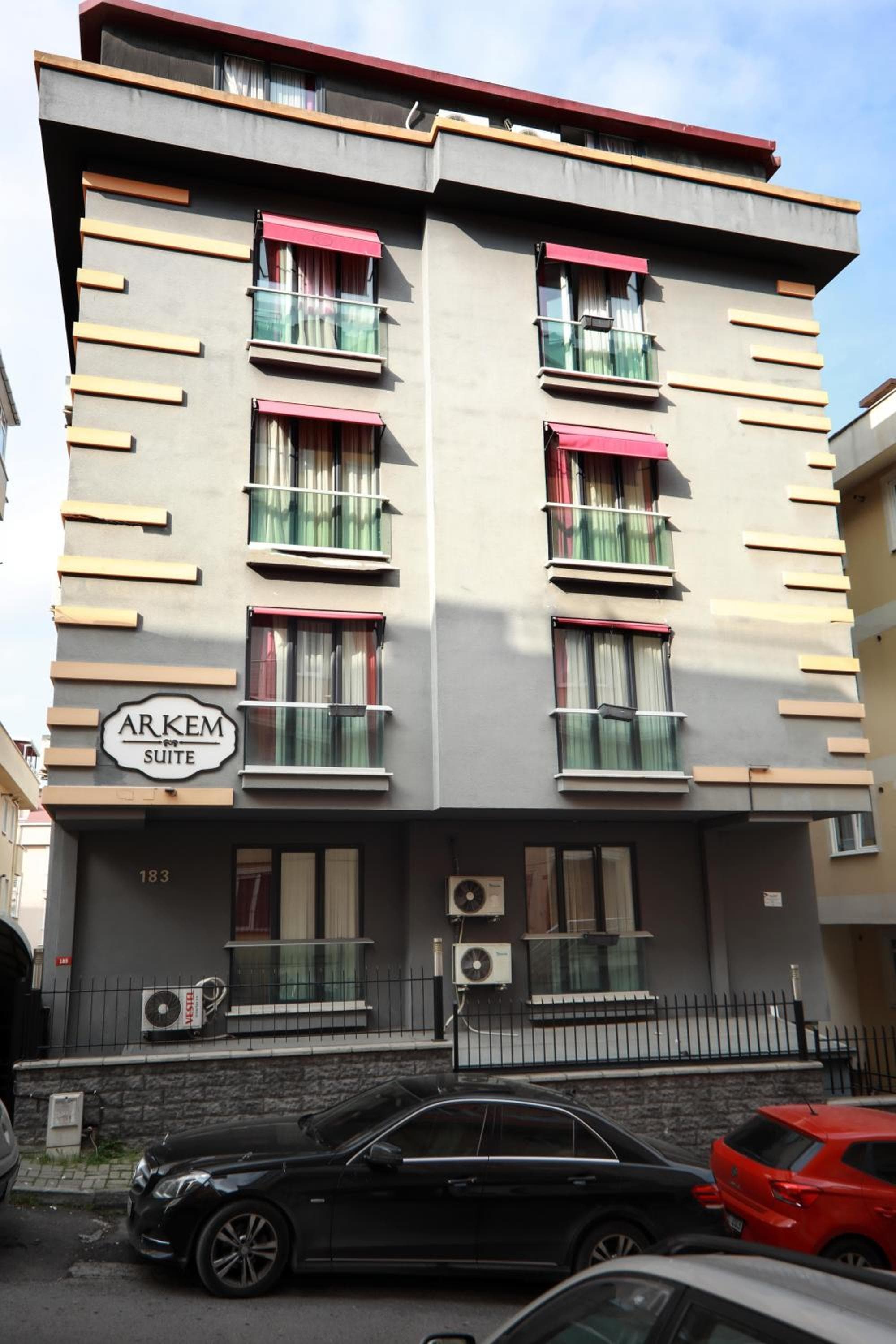 Arkem Otel 1 - Image 1