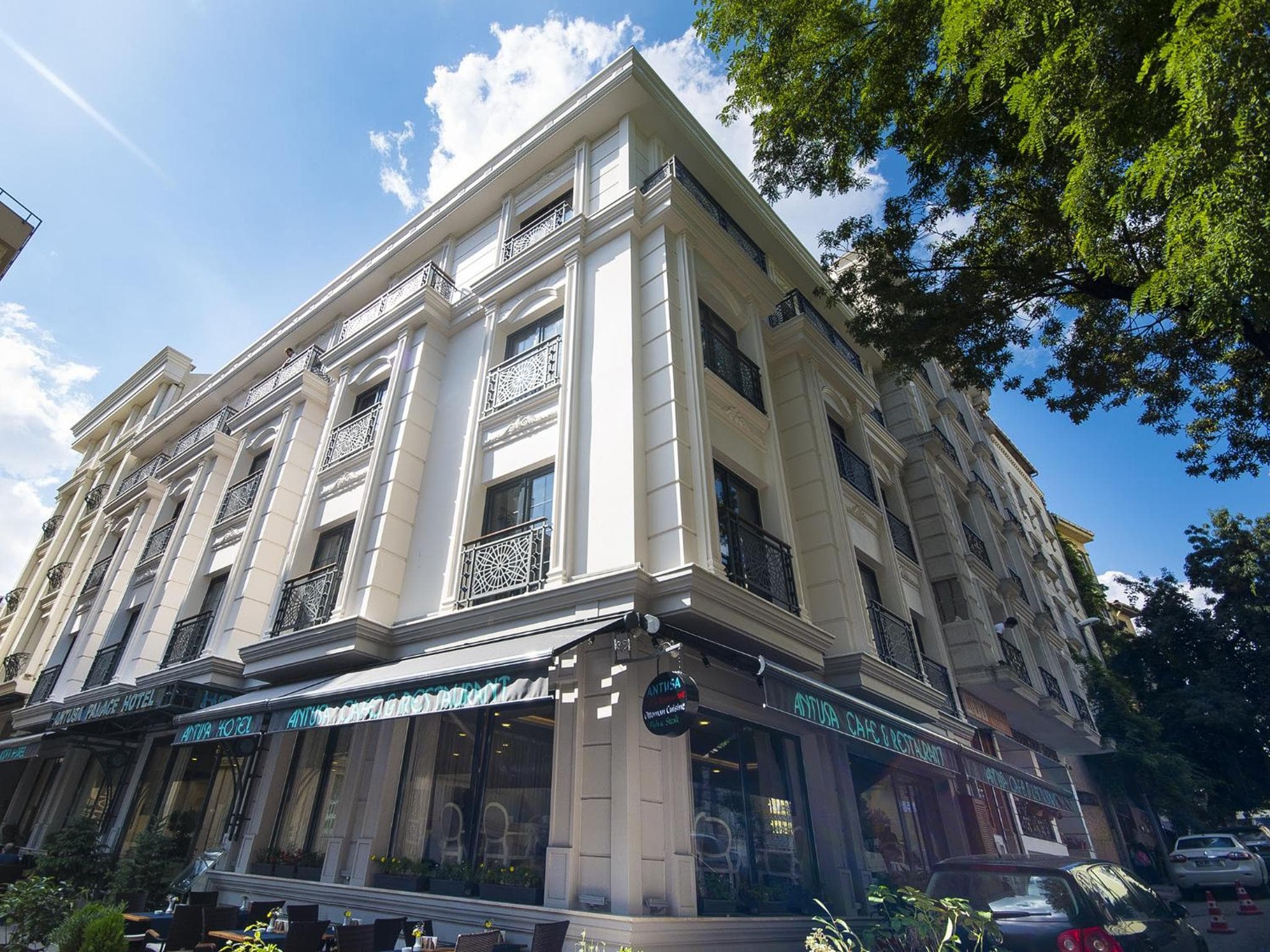 Antusa Palace Otel & Spa - Image 1