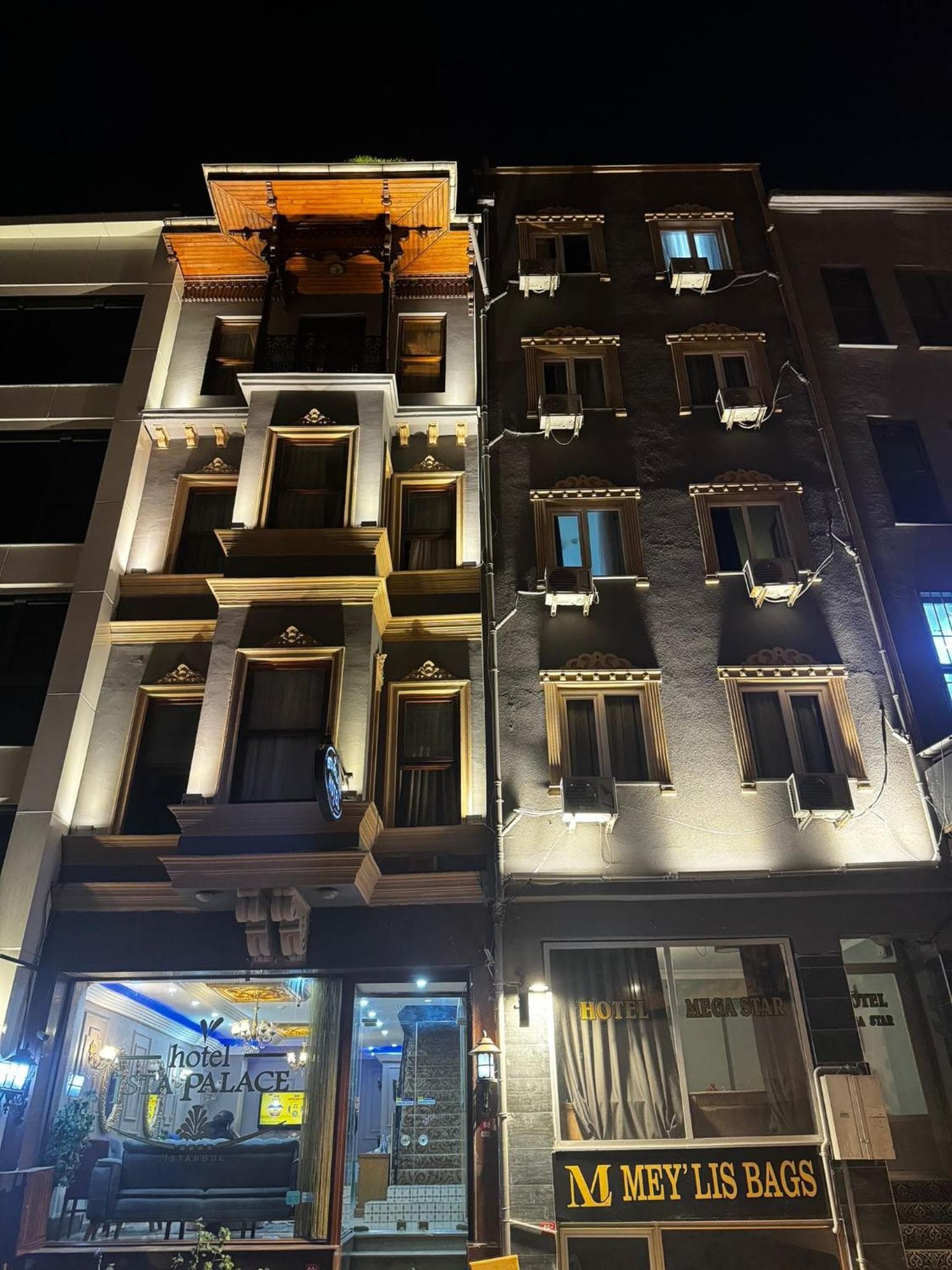 Ista Palace Hotel - Image 1