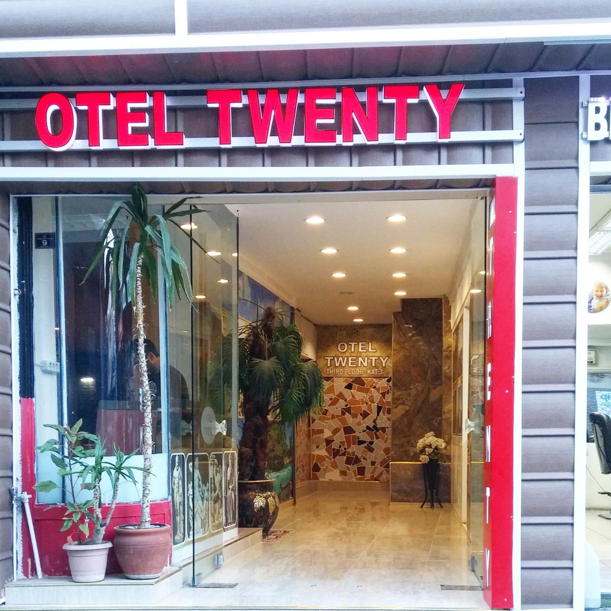Hotel Twenty - Image 1