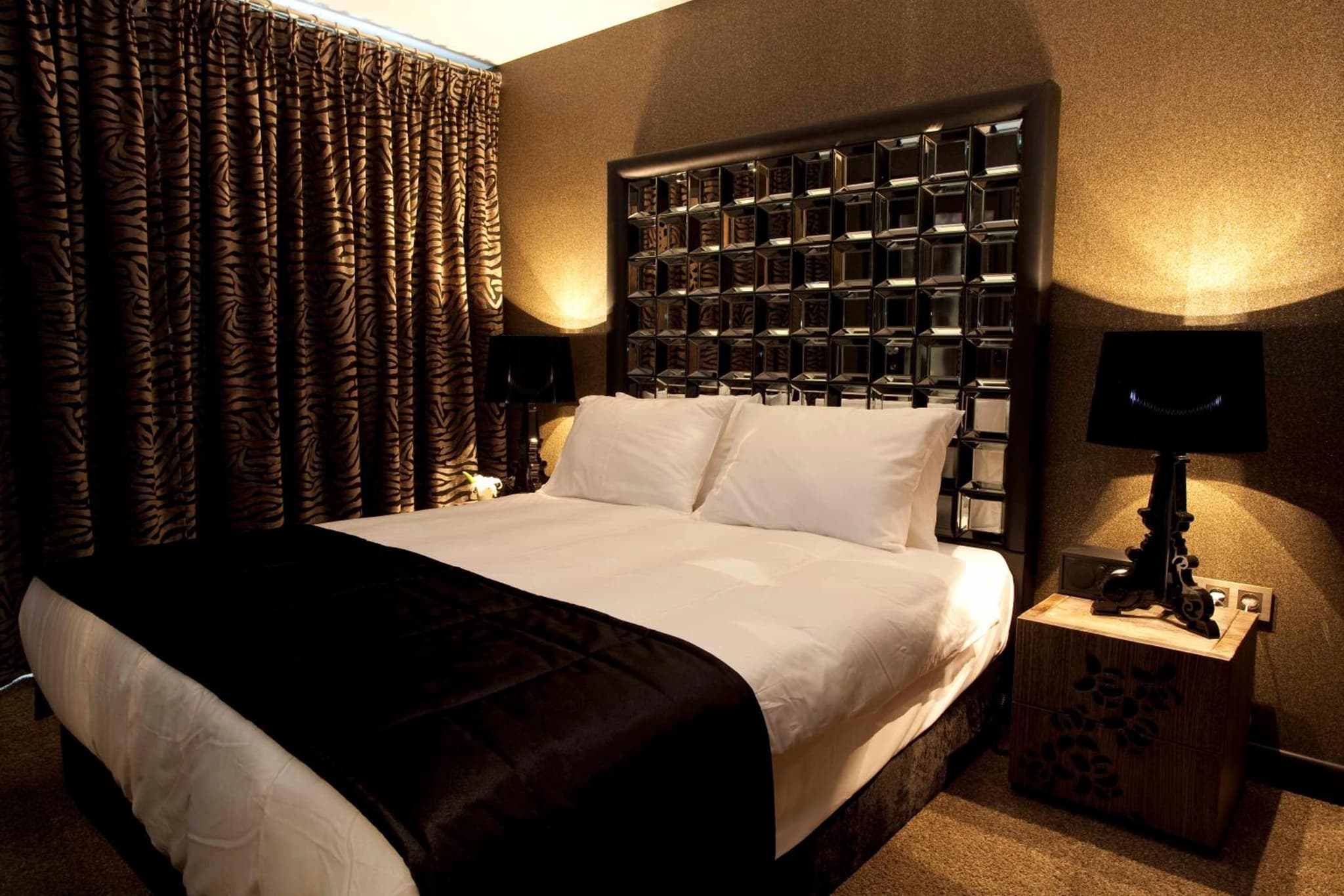 Hypnos Design Hotel - Image 4