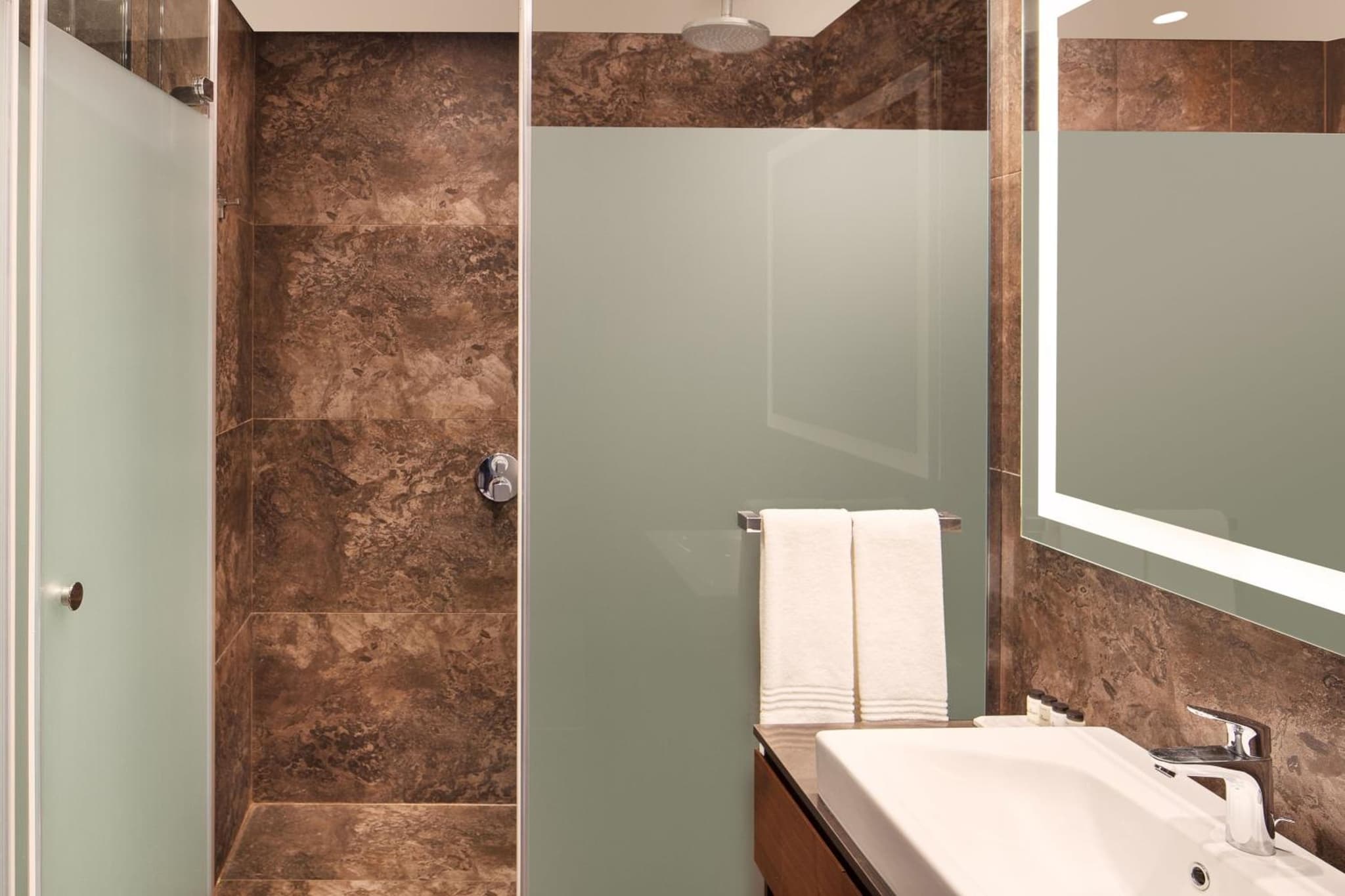 Sheraton Grand İstanbul Atasehir - Image 3