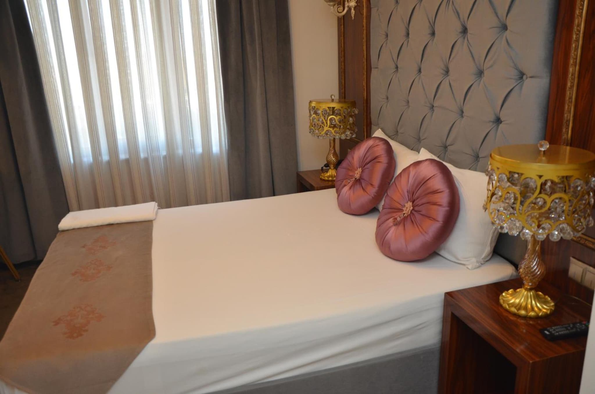 AHRA Otel - Image 2
