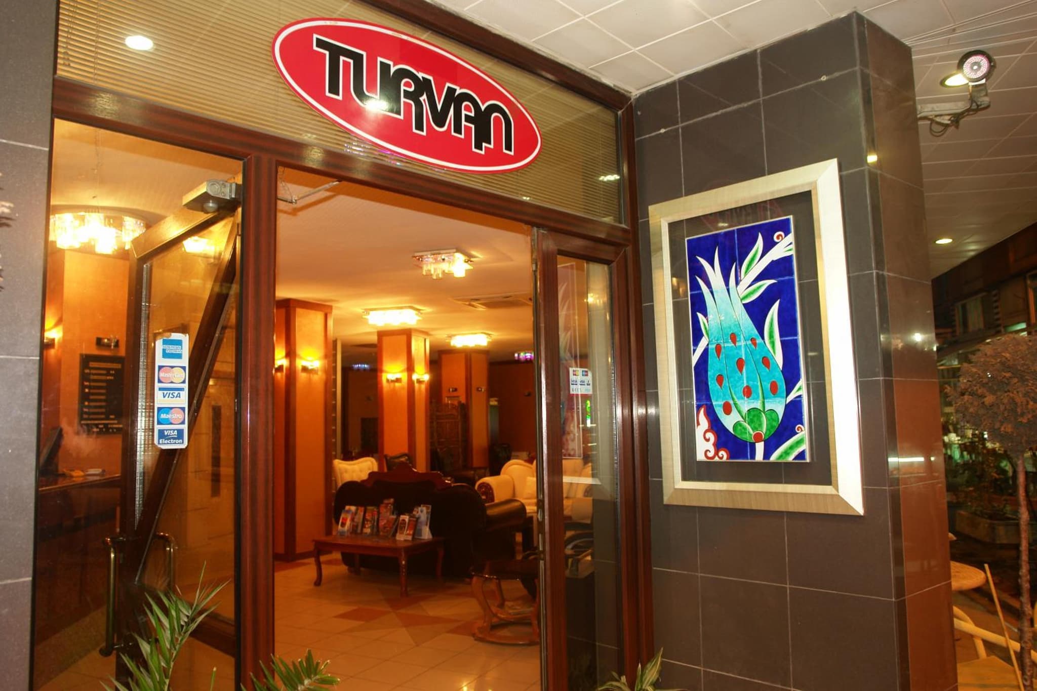 Turvan Otel - Image 1