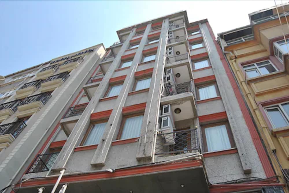 Star Park Otel - Image 1