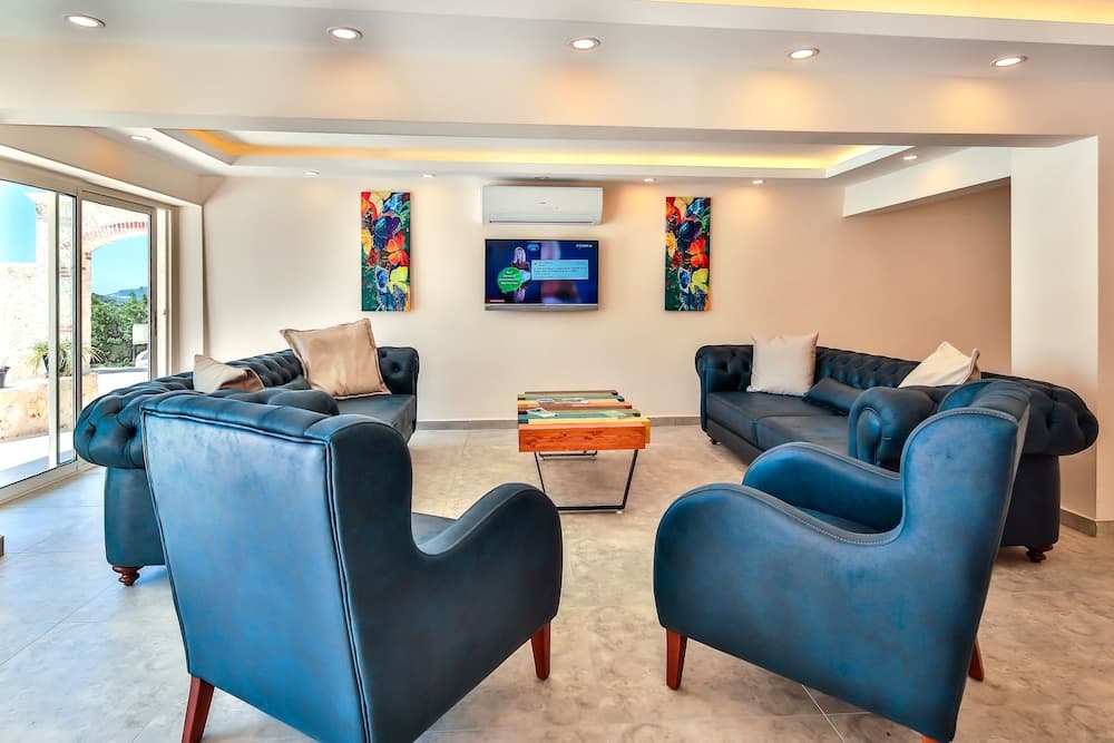Kas Artemis Hotel - Image 2