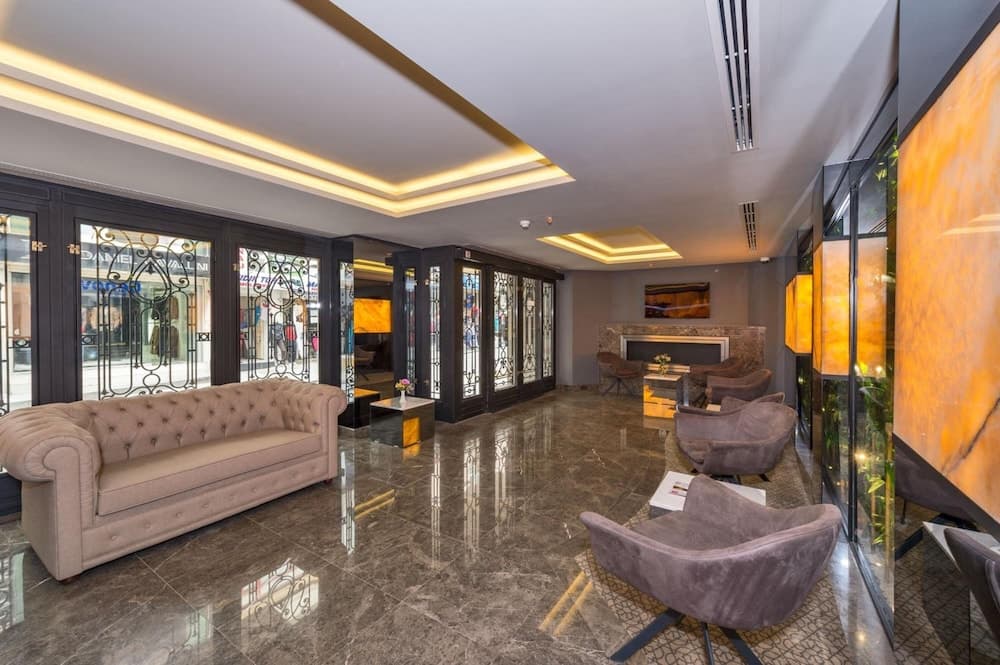 Genova Hotel - Image 3