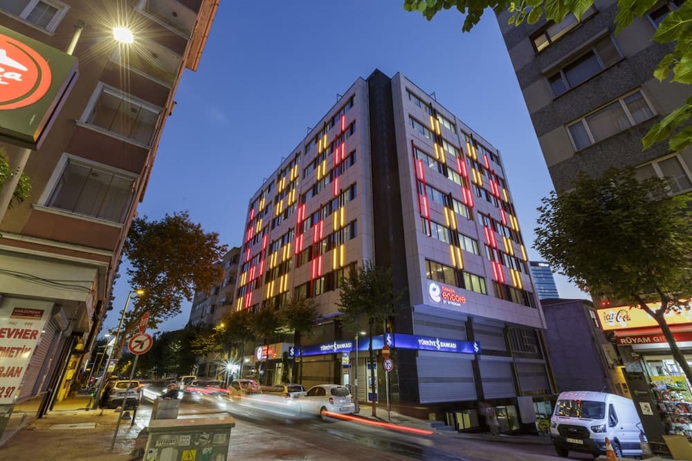Ramada Encore By Wyndham İstanbul Şişli - Image 1