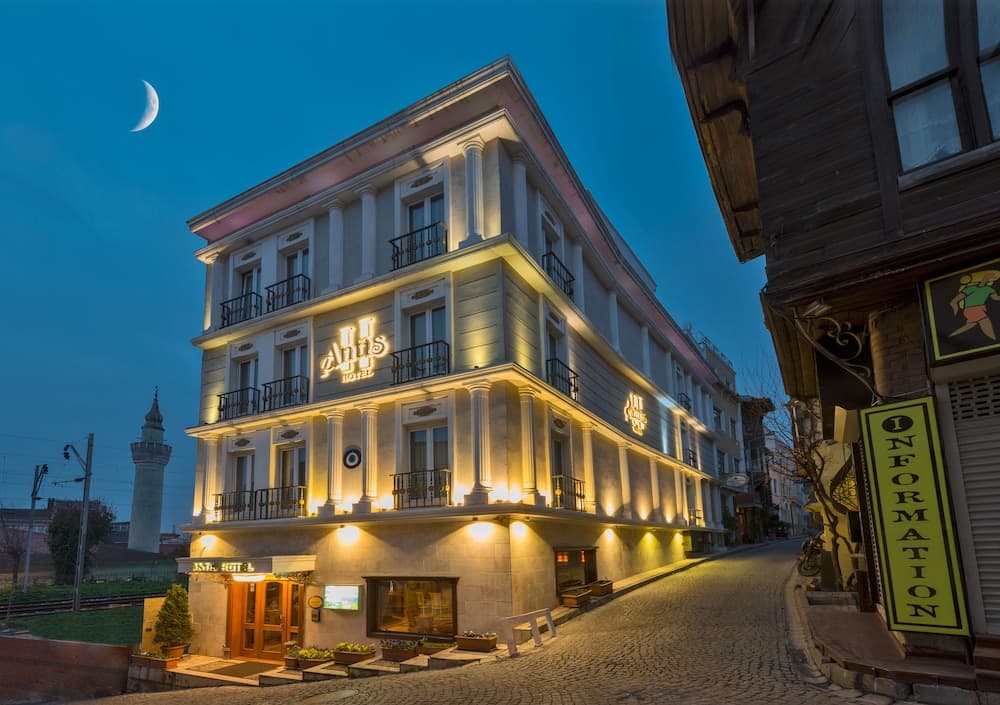 Antis Otel - Özel Sınıf - Image 1