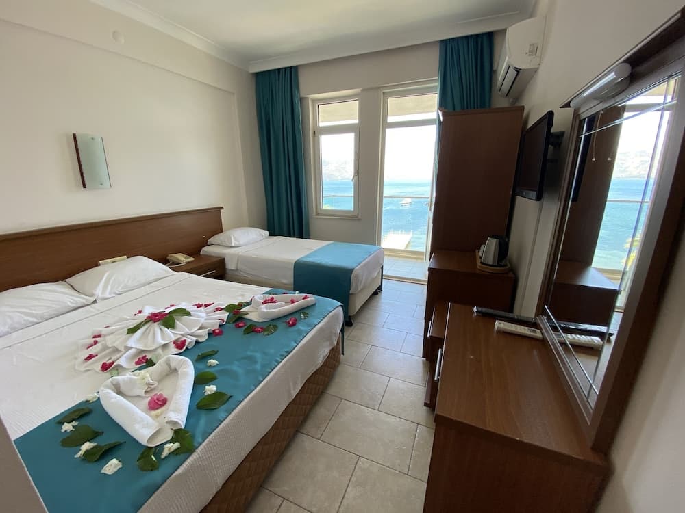 B&B Yüzbaşı Beach Otel - Image 3