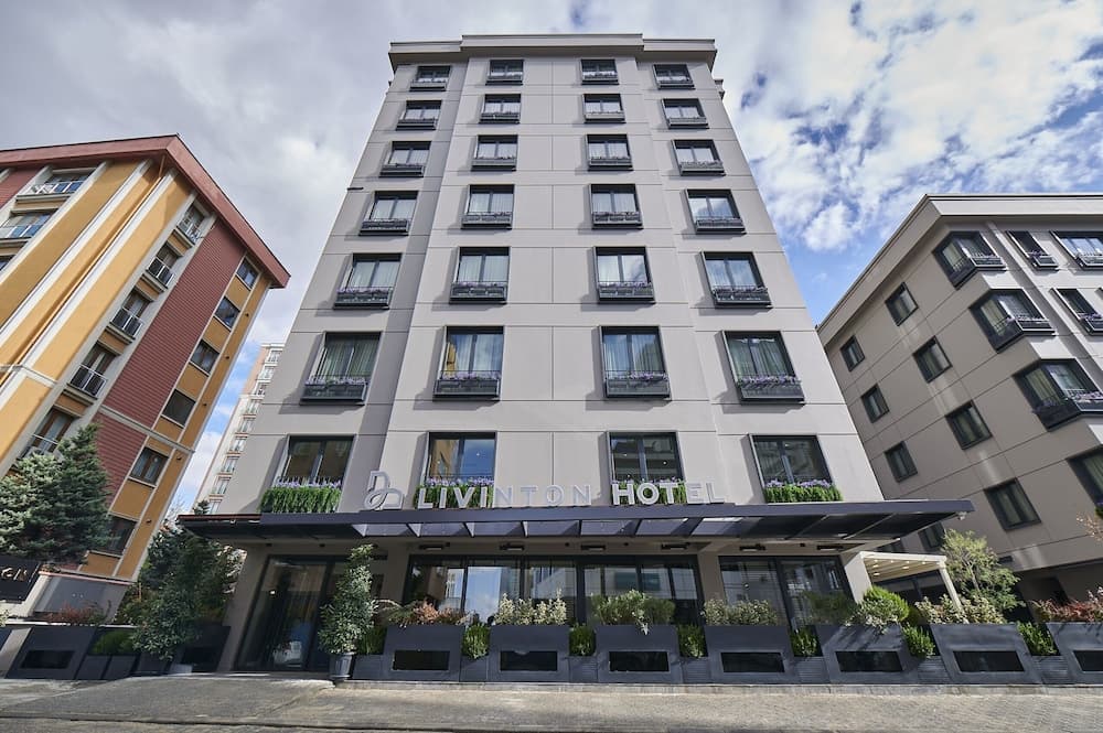 Livinton Otel - Image 1