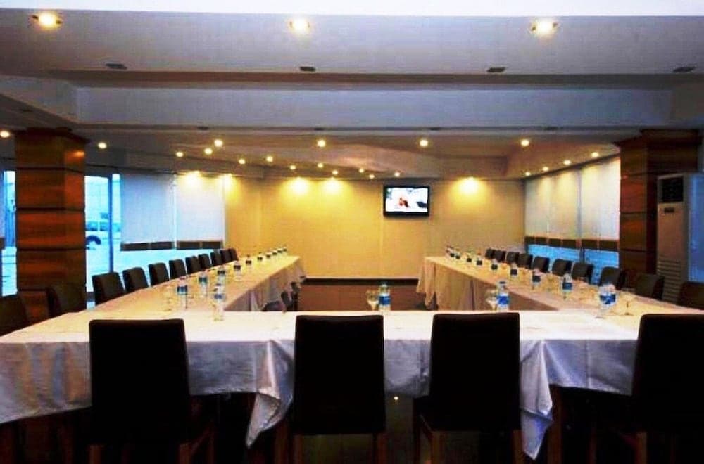 Expo Park Otel - Image 2