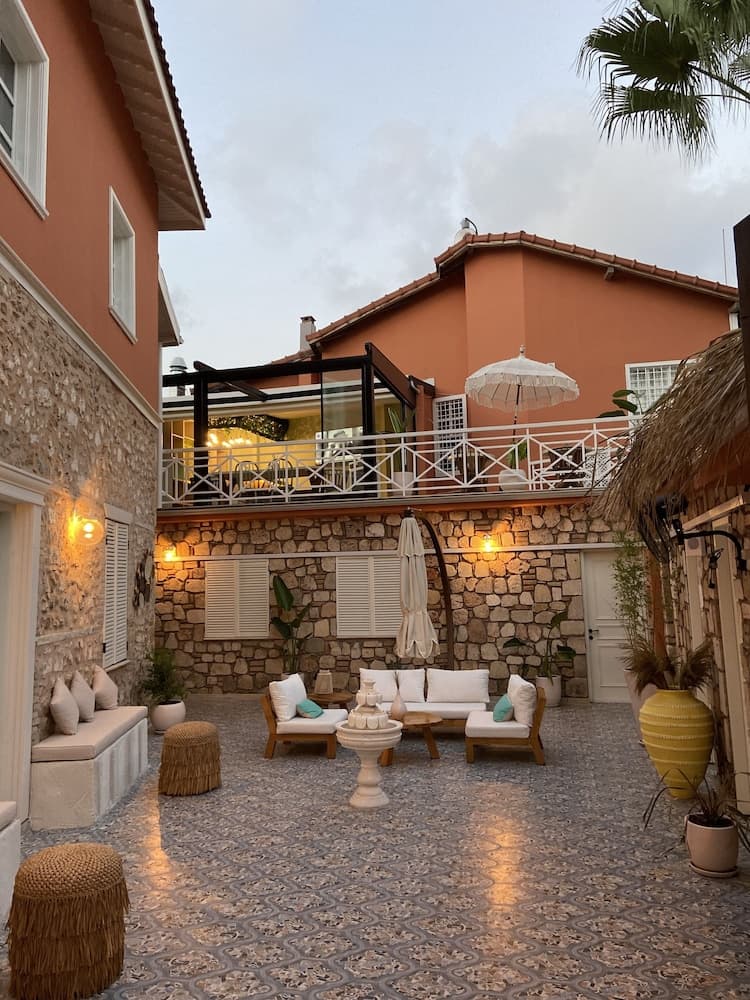 Noa's Boutique Hotel - Image 3