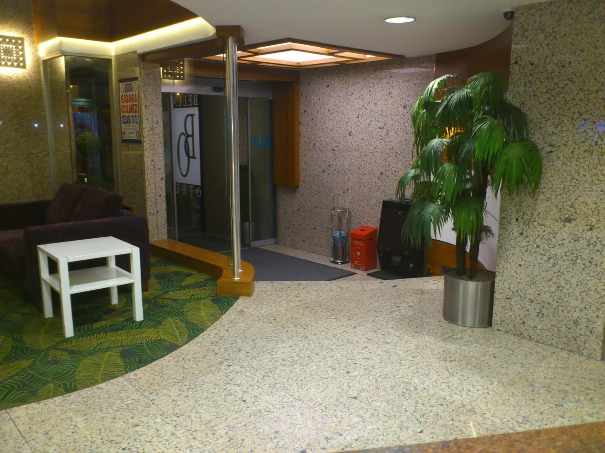 Bella Hotel - Image 2