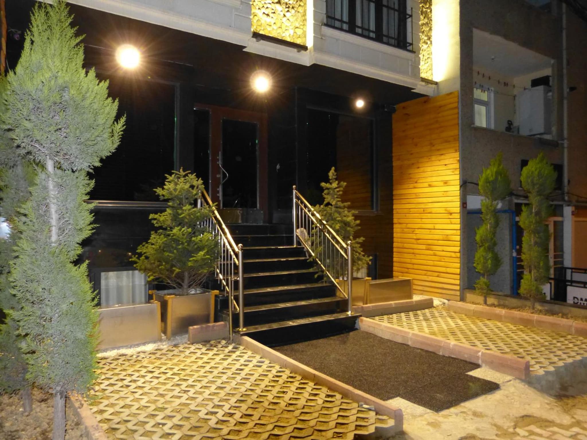 Ag Şişli Otel - Image 1