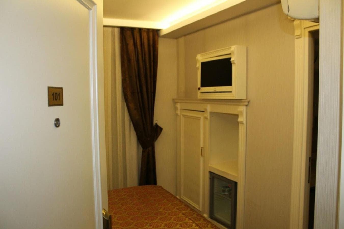 Coliseum Otel - Image 3