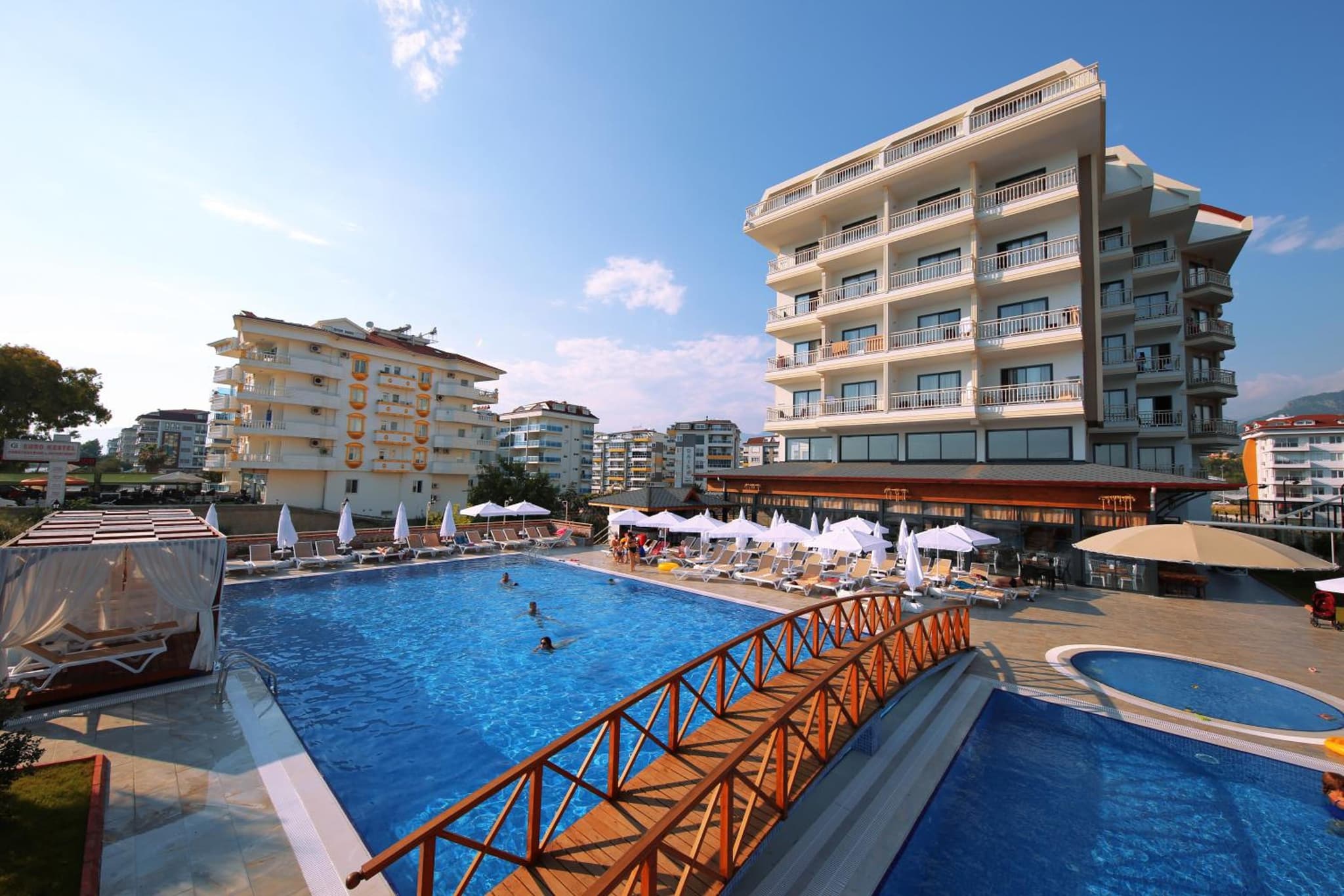 Sey Beach Hotel & Spa - Image 1