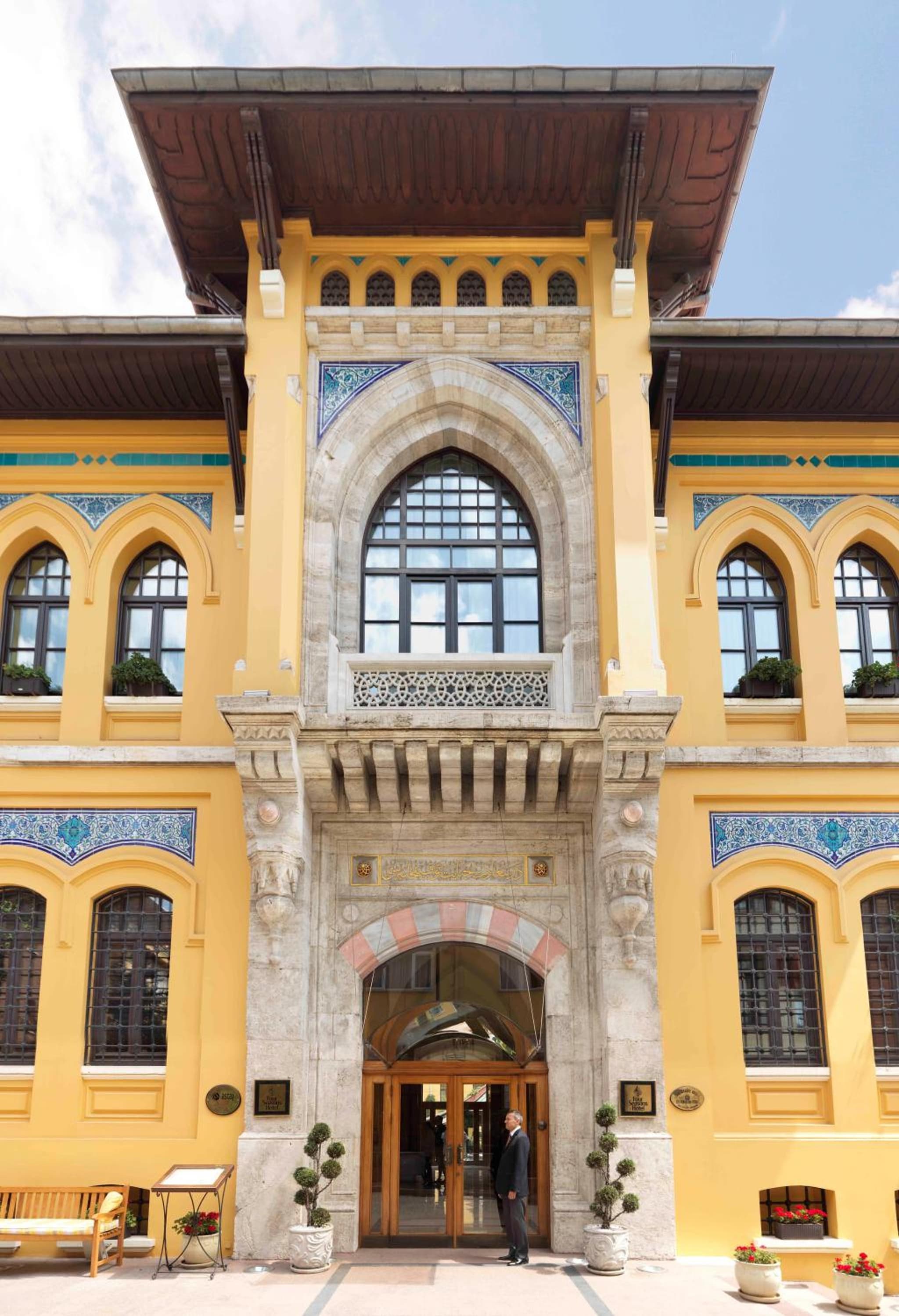 Four Seasons Hotel Istanbul at Sultanahmet - Image 1