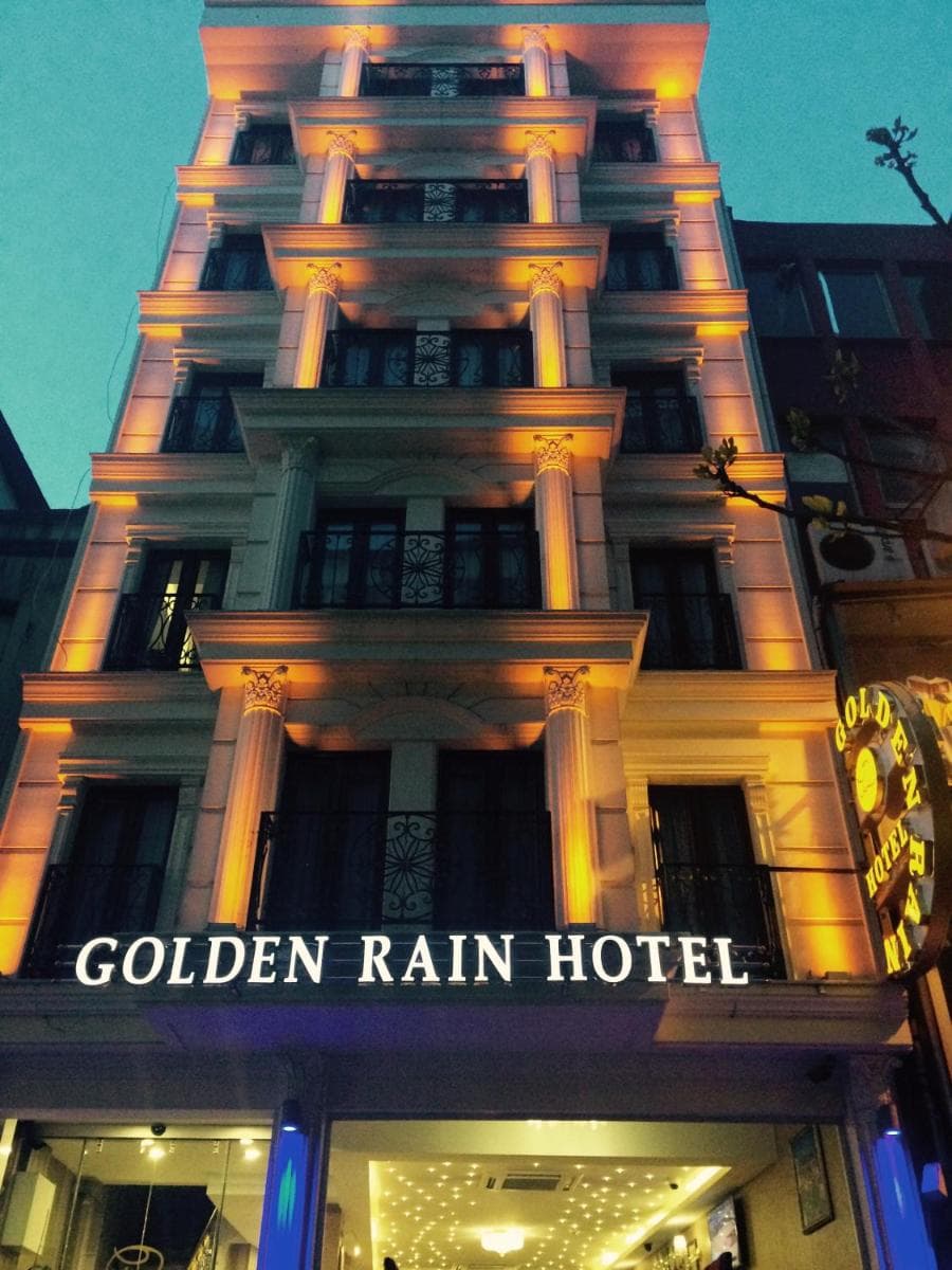 Golden Rain Hotel Old City - Image 1